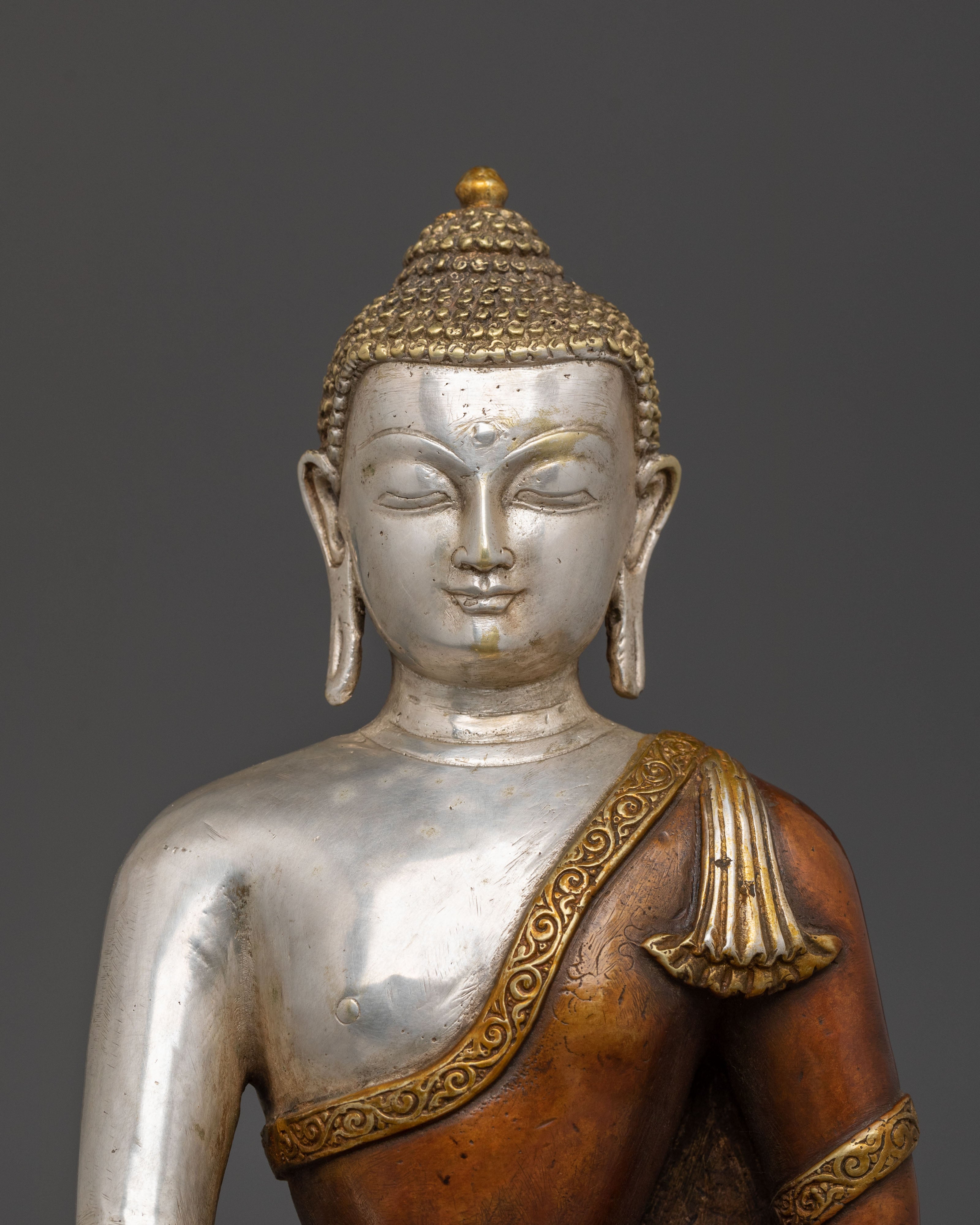 Shakyamuni Buddha Sacred Statue on Lotus Base