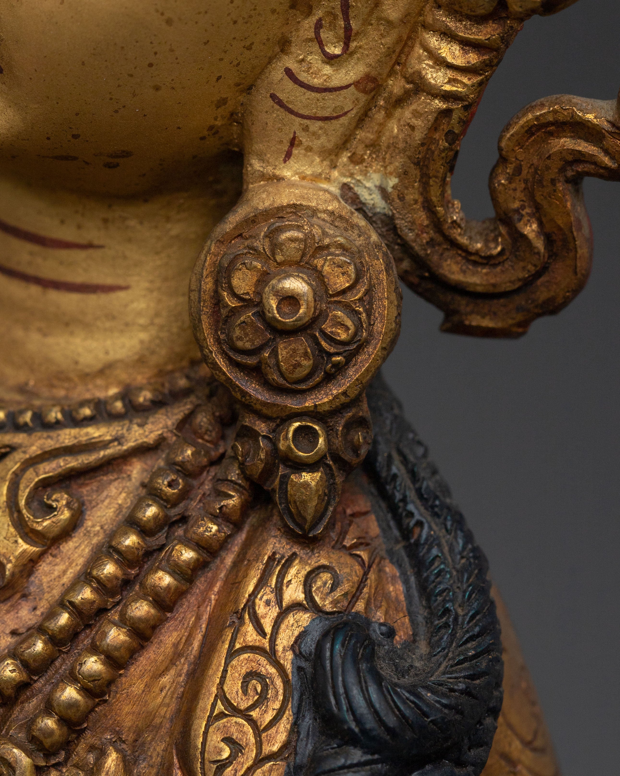 Chenrezig Fire Gold Gilded Figurine | 24K Gold Compassion Statue