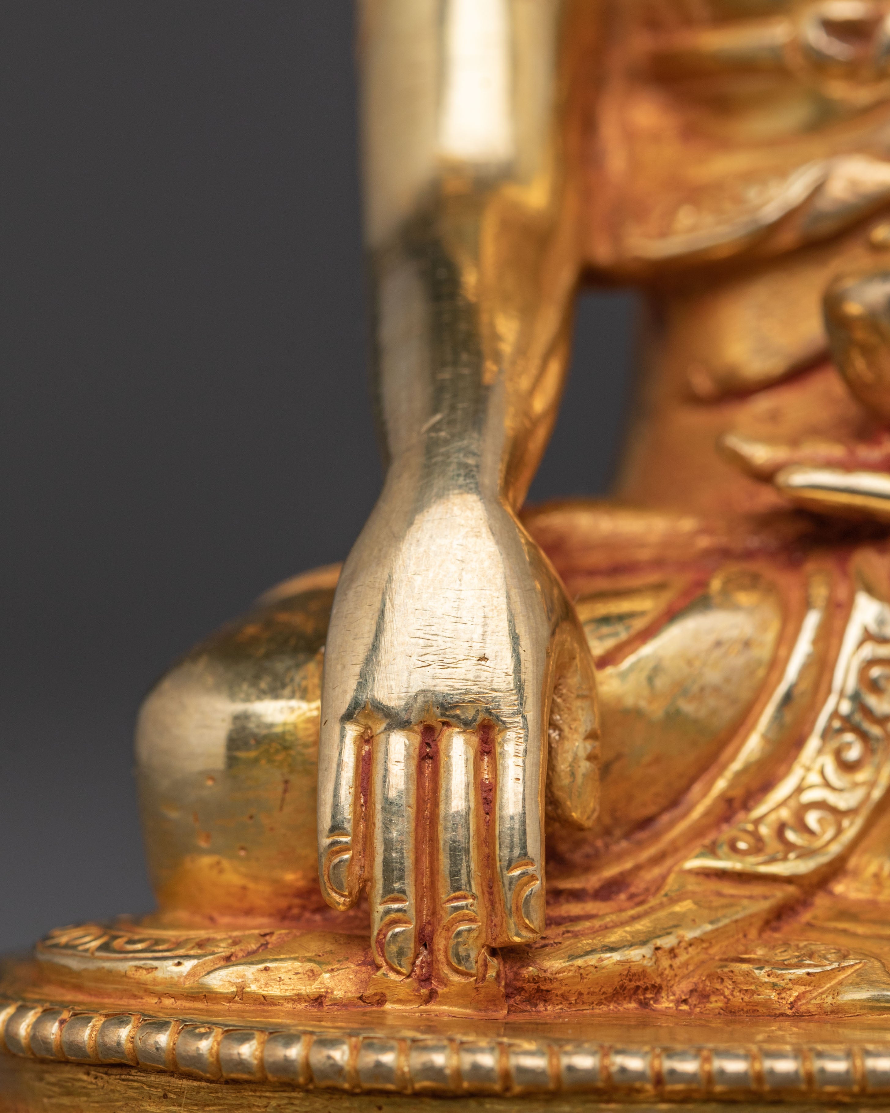 Sacred Shakyamuni Buddha Handcrafted Statue – 24K Gilded Copper