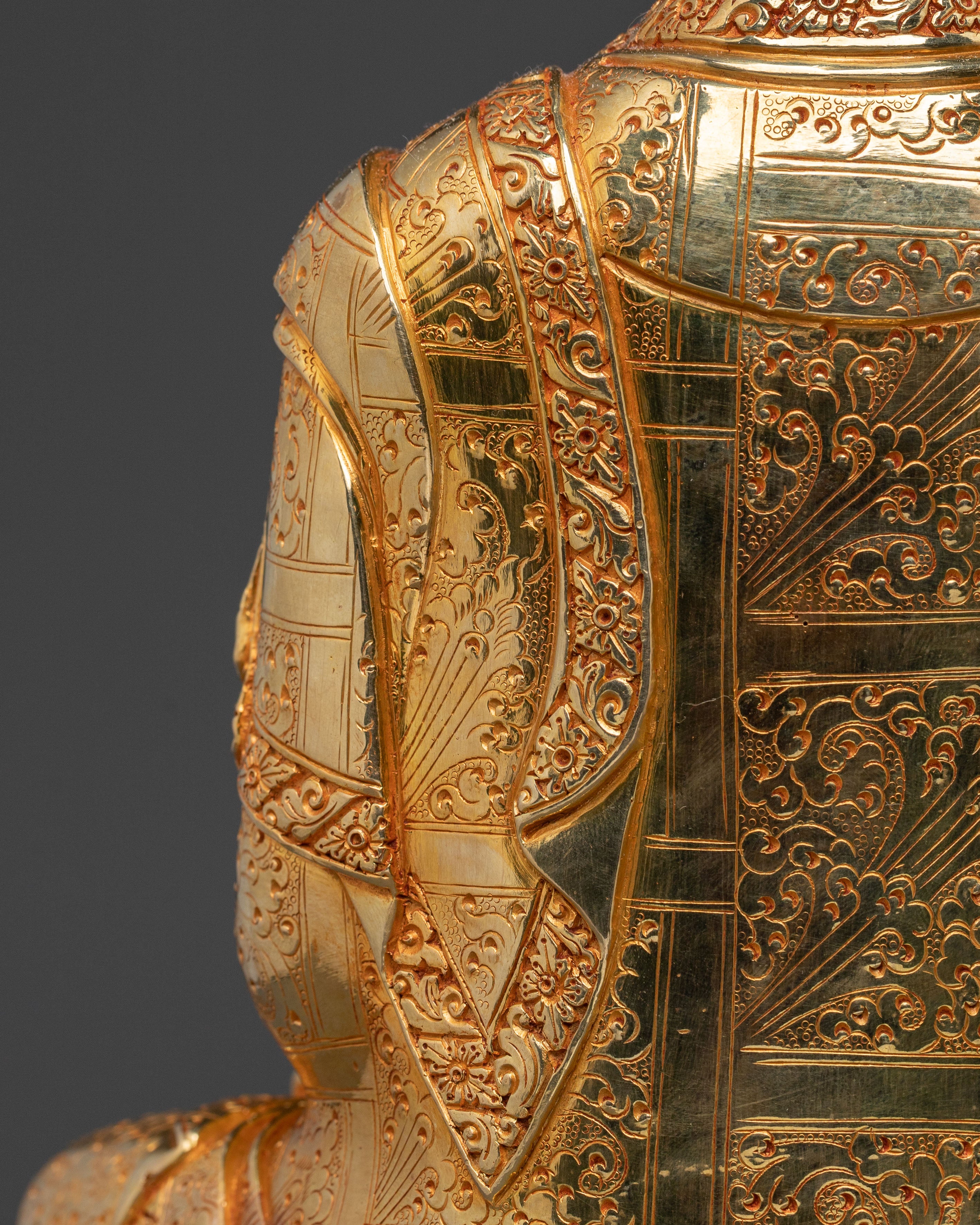 Handcrafted Shakyamuni Buddha Statue | Traditional Icon