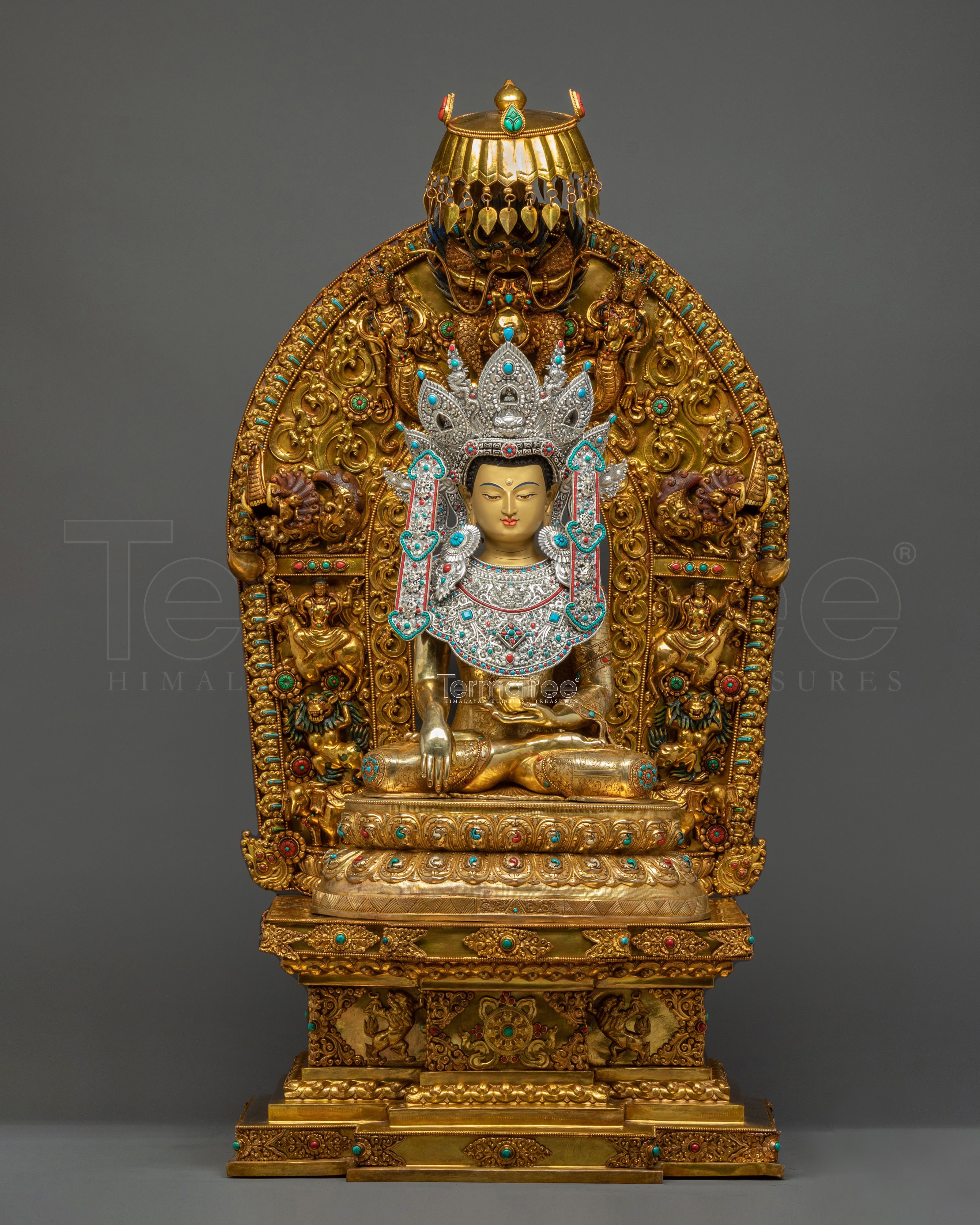 Tathagata Crown Shakyamuni Buddha on Throne Statue