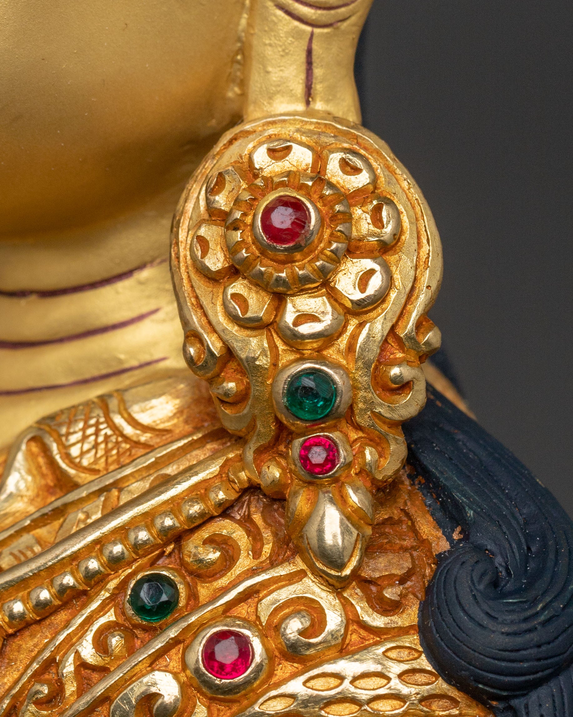 Guru Rinpoche Statue for Blessings | Altar Decor