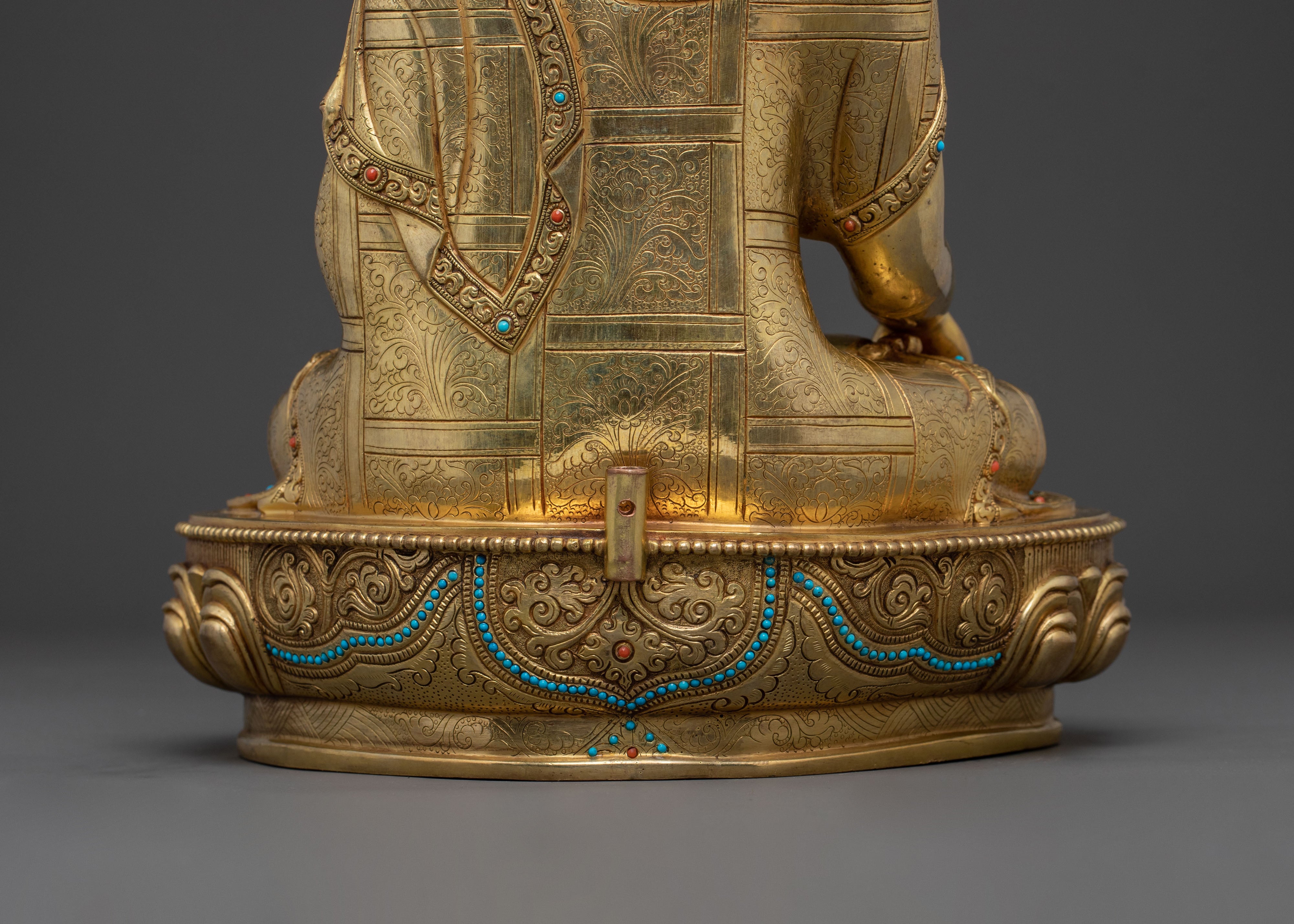 Handmade Shakyamuni Buddha Himalayan Statue