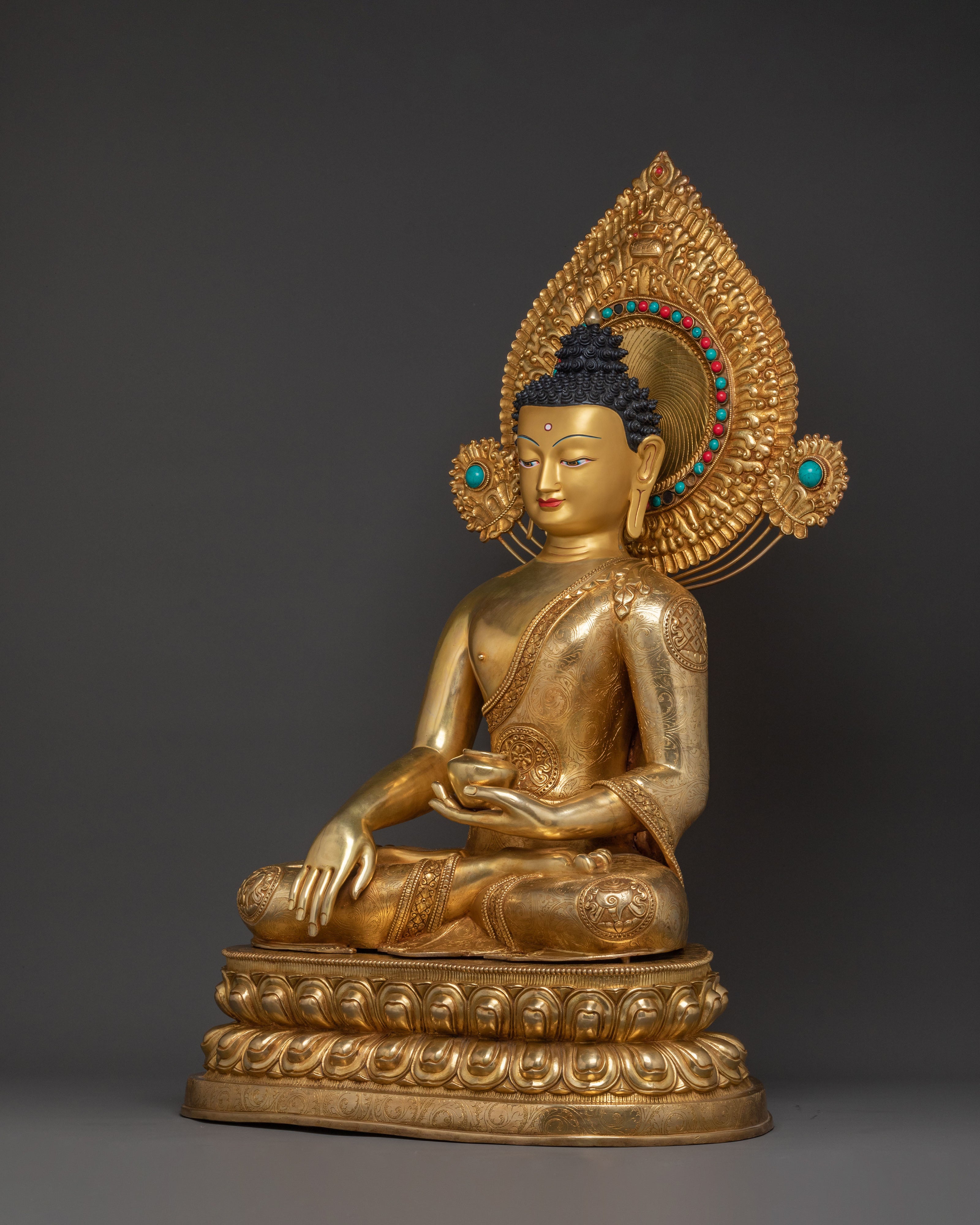 Shakyamuni Buddha Golden Statue | Enlightened Figure
