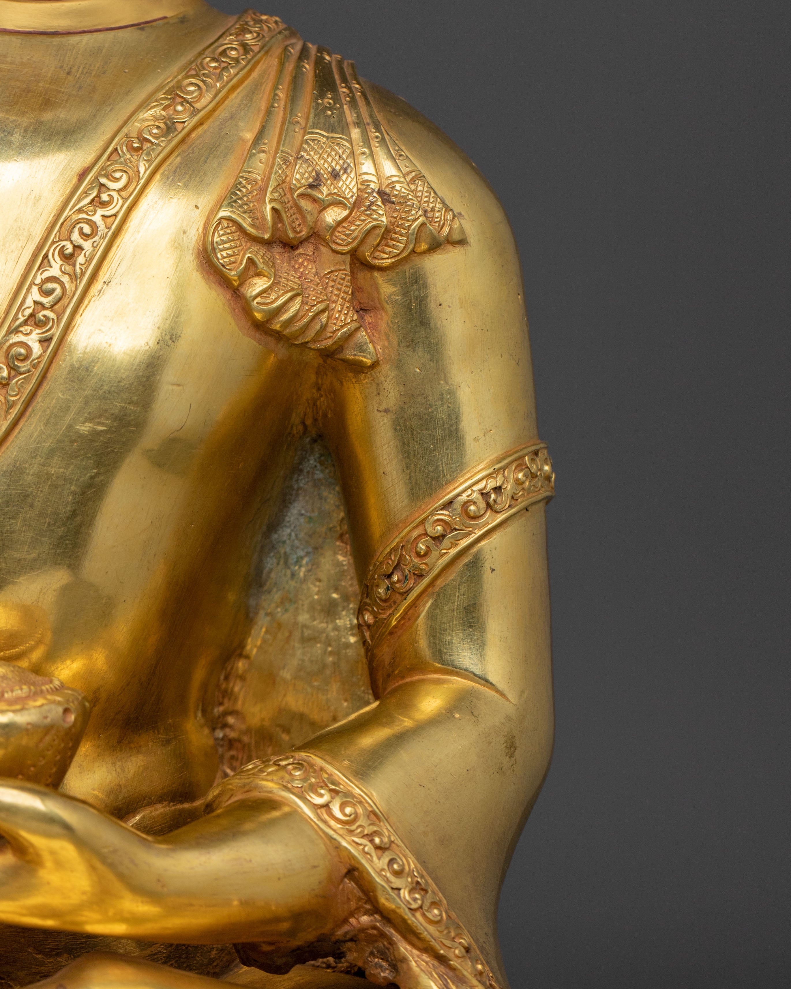 Buddhist Ritual Shakyamuni Buddha Statue | Traditional Altar Decor Statue