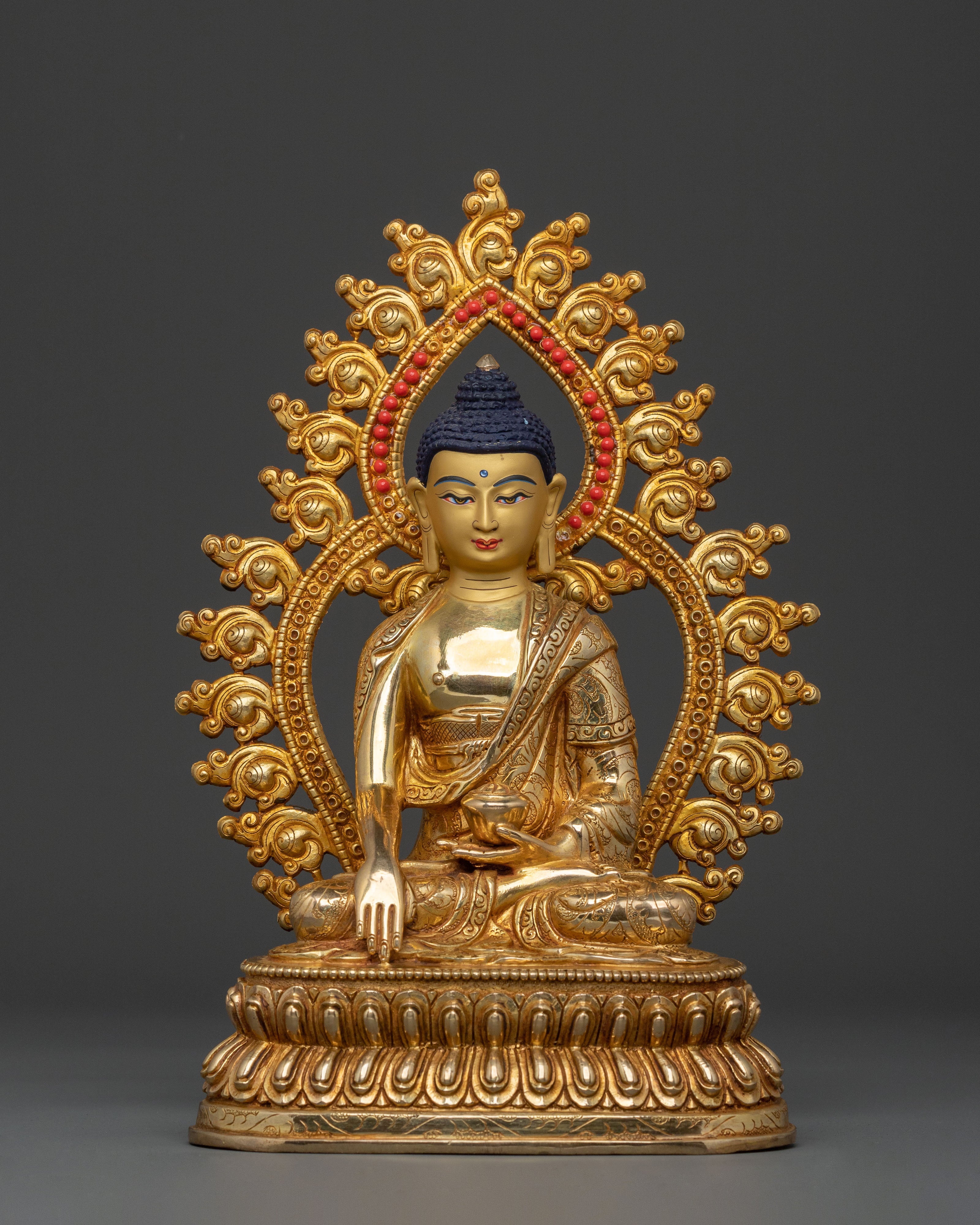 Shakyamuni Buddha Enlightenment Dharma Statue | 24K Gold Gilded