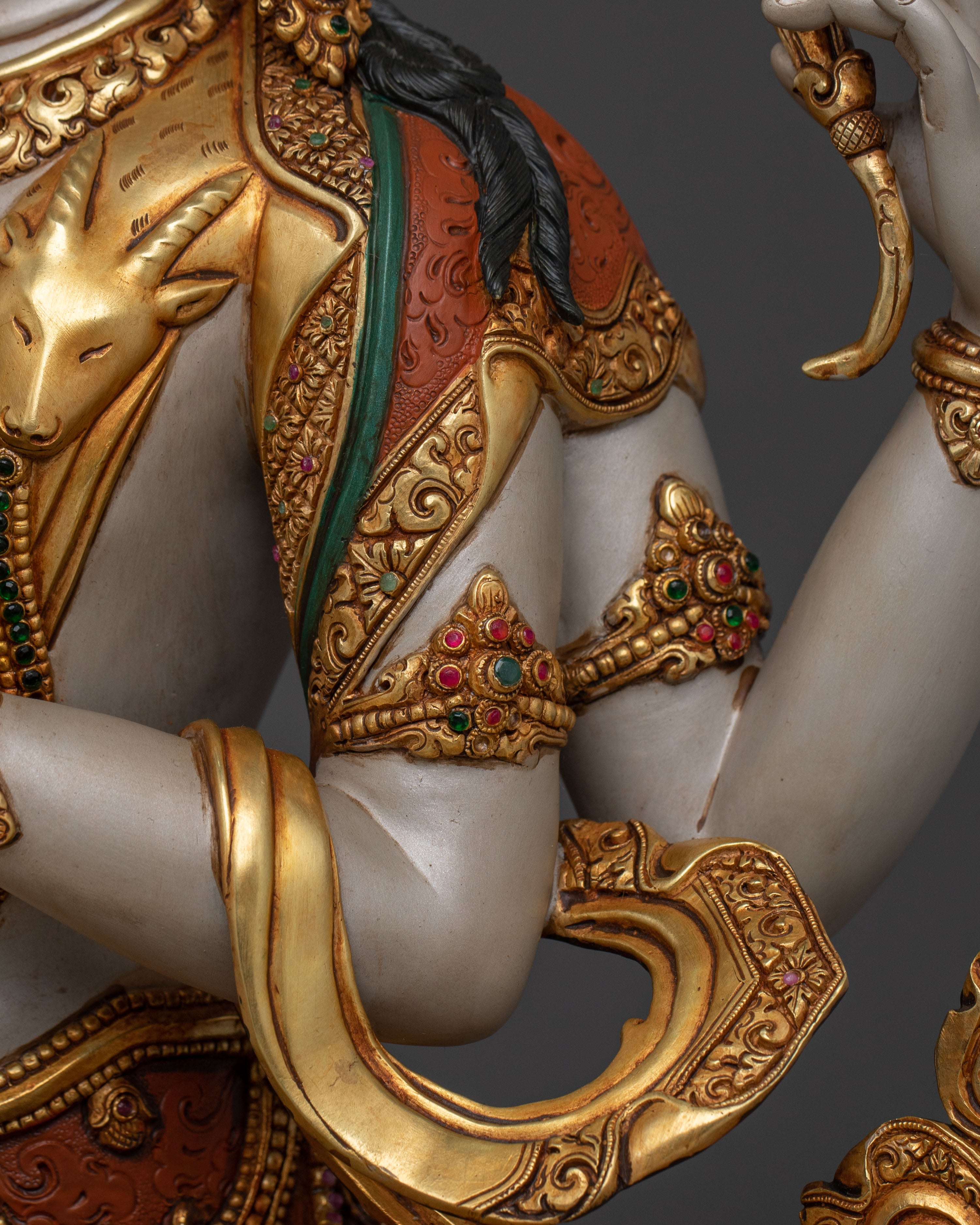 Four-Armed Chenrezig Statue | Nepalese Artistry