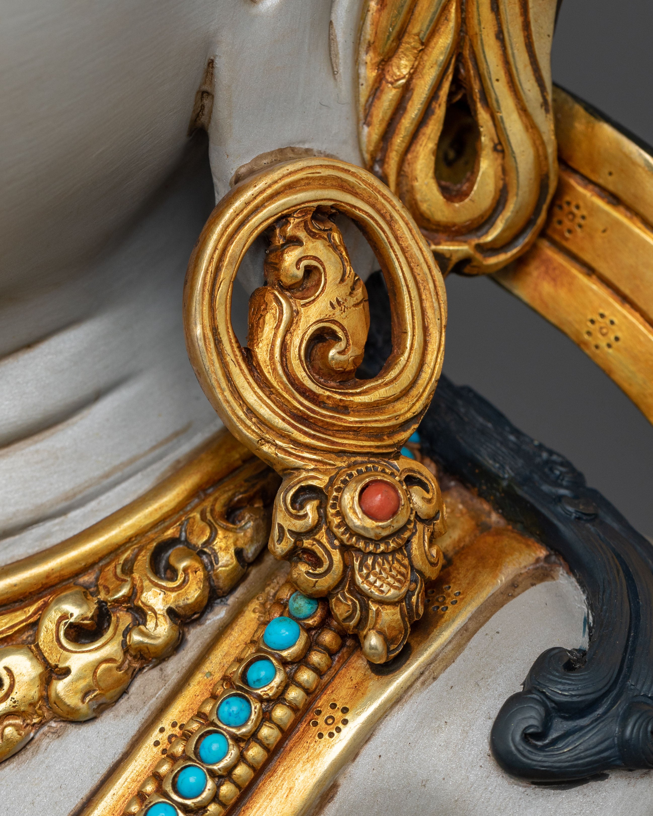 Dorje Sempa Golden Statue | Himalayan Craftsmanship