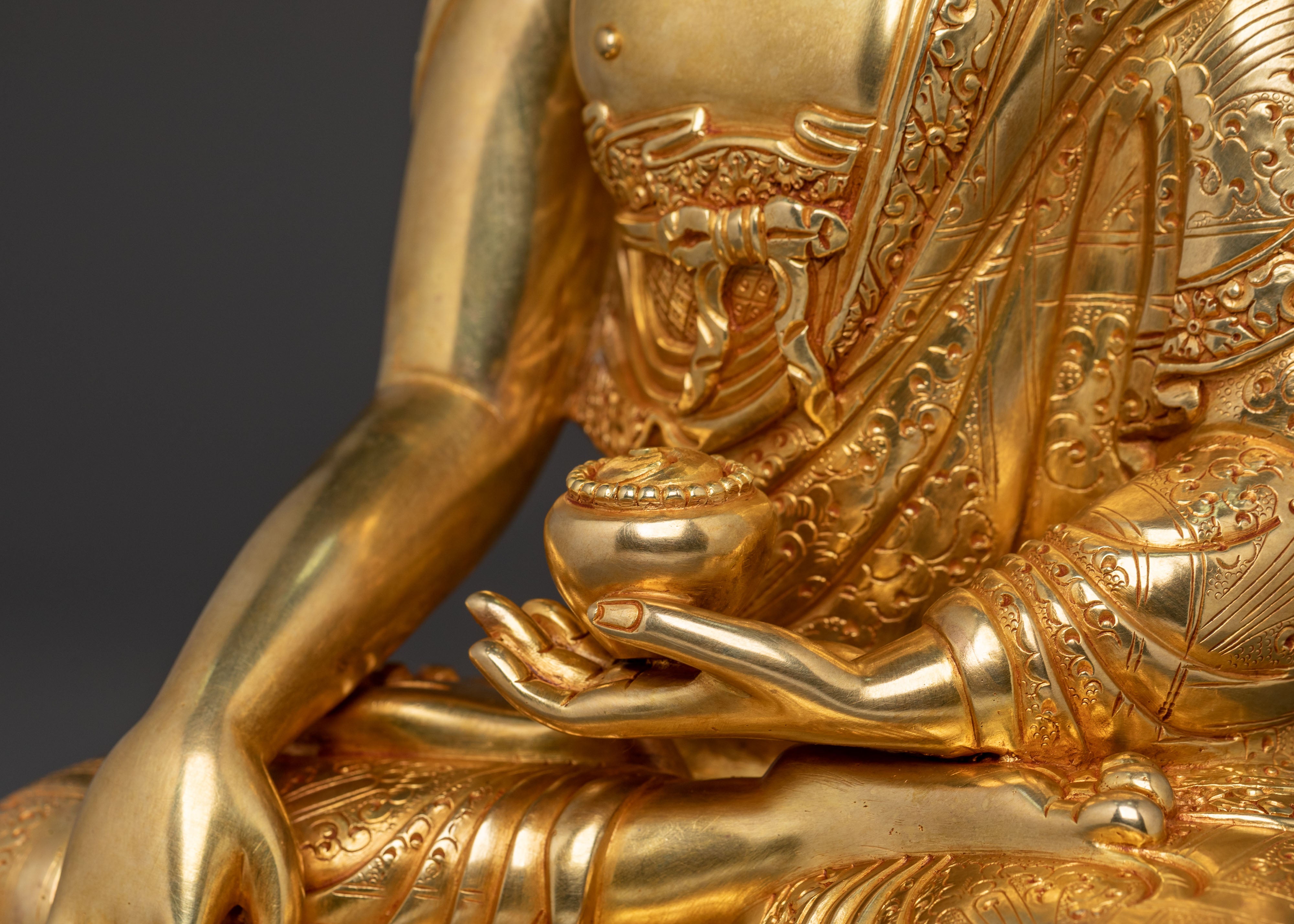 Shakyamuni Buddha Peace Sculpture | Enlightened One