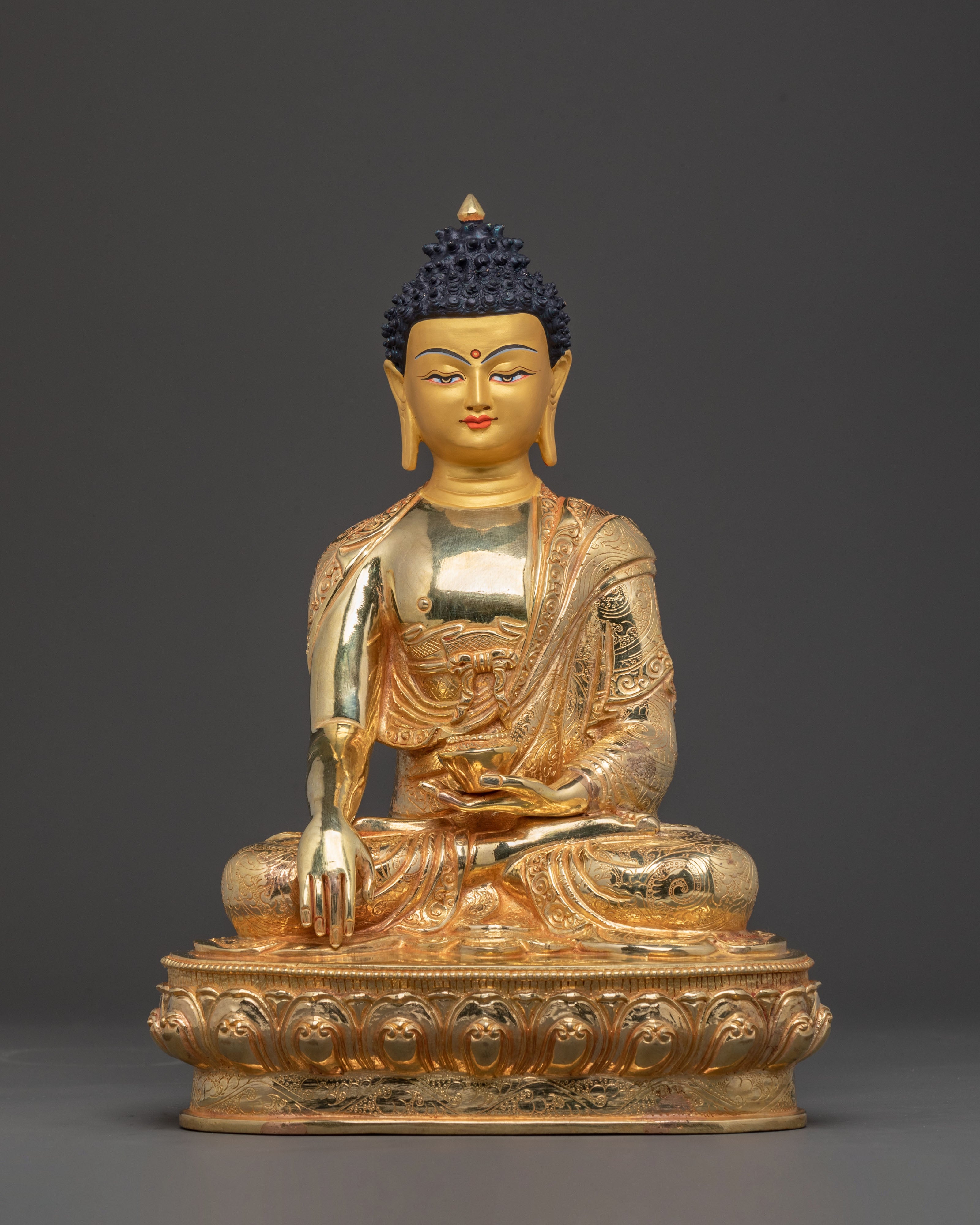 24k Gold Gilded Shakyamuni Buddha Blessing Statue – Serene Artistry
