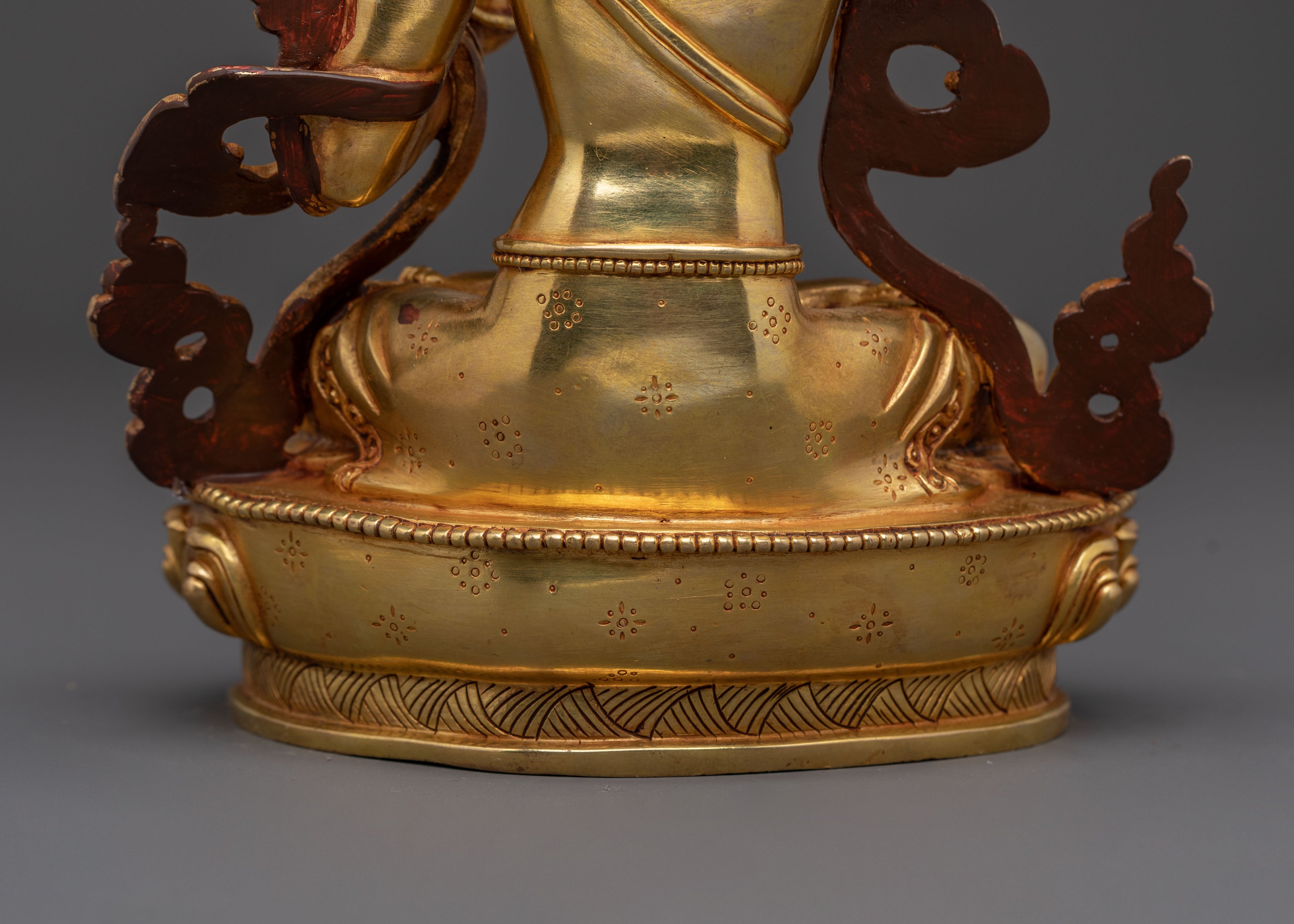 Manjushri Sculpture of Insight | Buddhist Figure