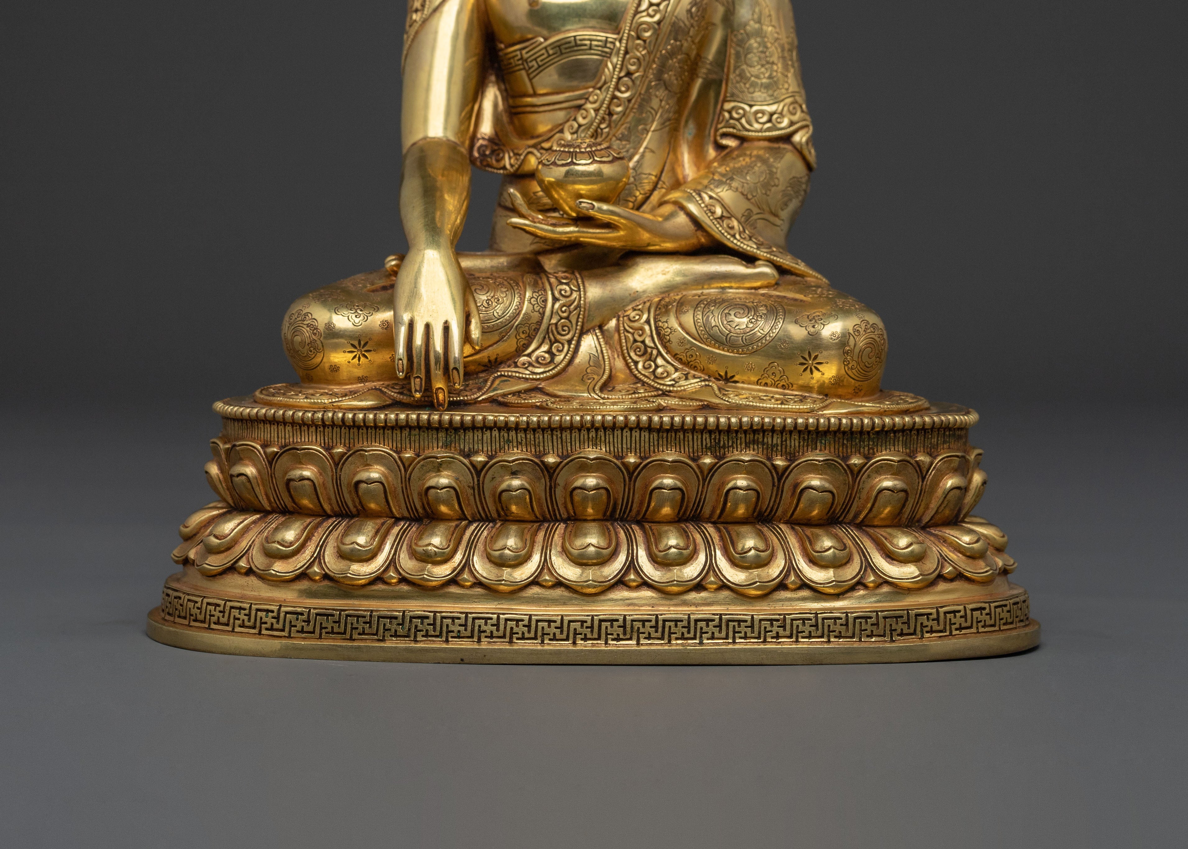 Shakyamuni Buddha Statue Buddha of Historical Truth