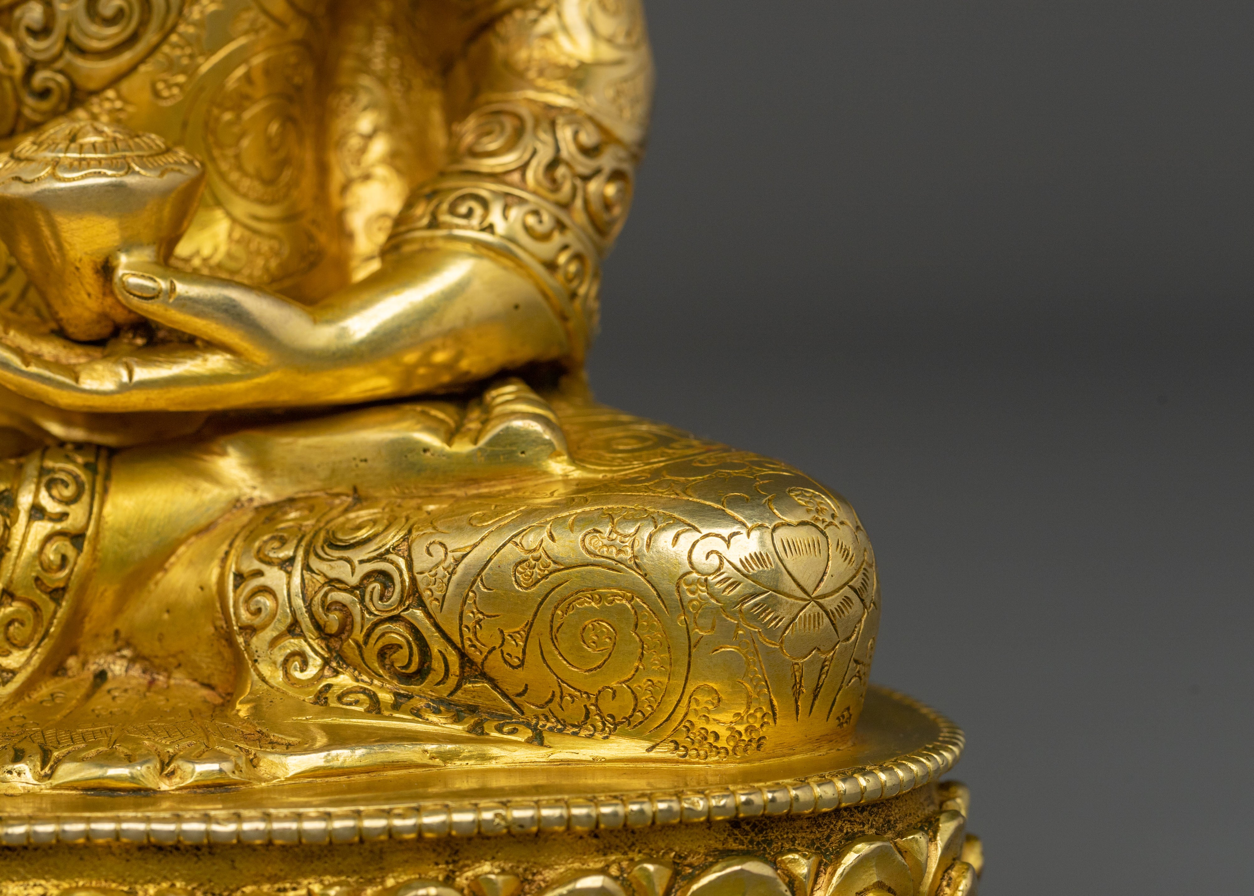 Shakyamuni Buddha Sacred Awakening Statue | Tibetan Buddhist Enlightened Figure