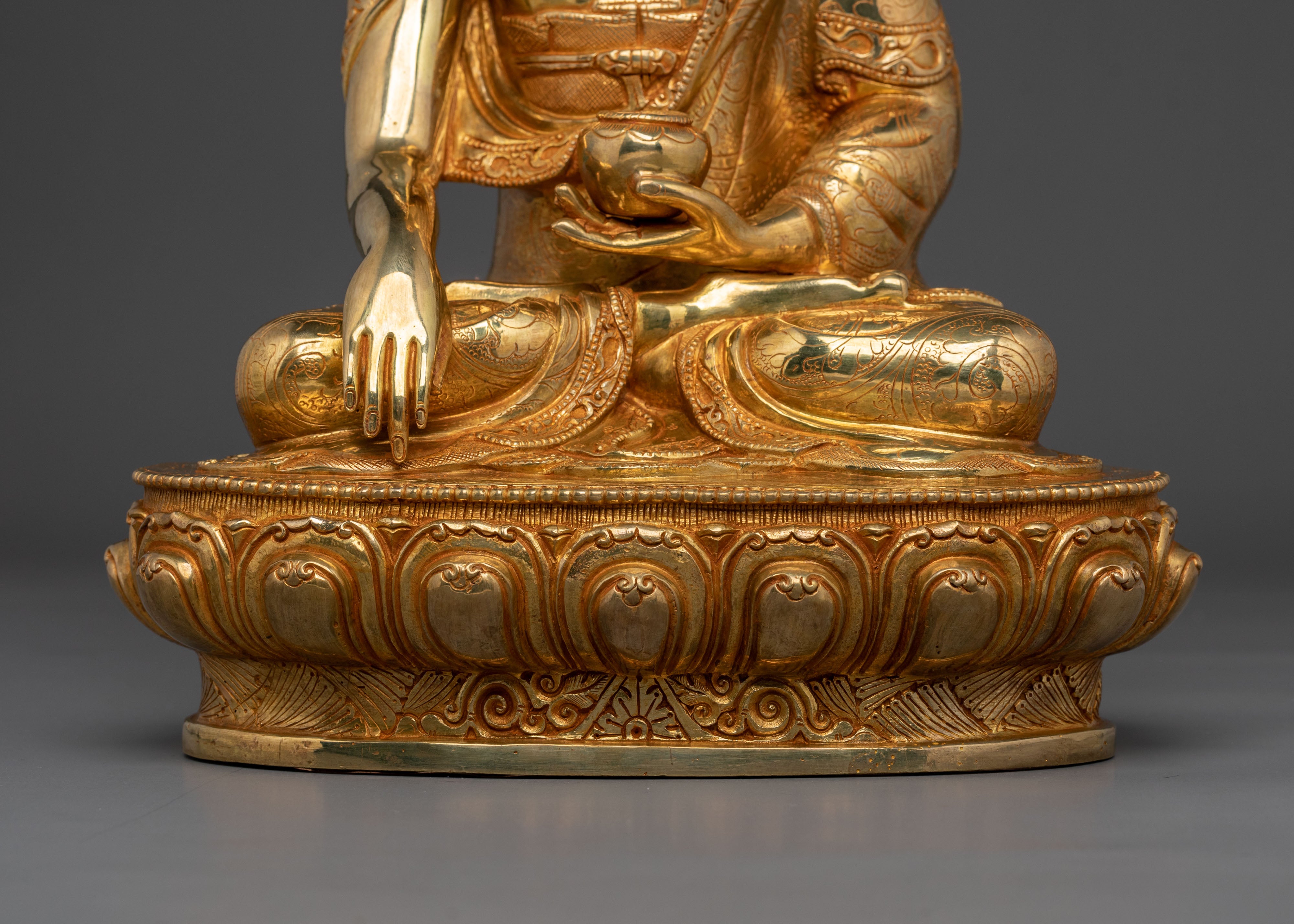 Handcrafted Shakyamuni Buddha Statue | Home Decor