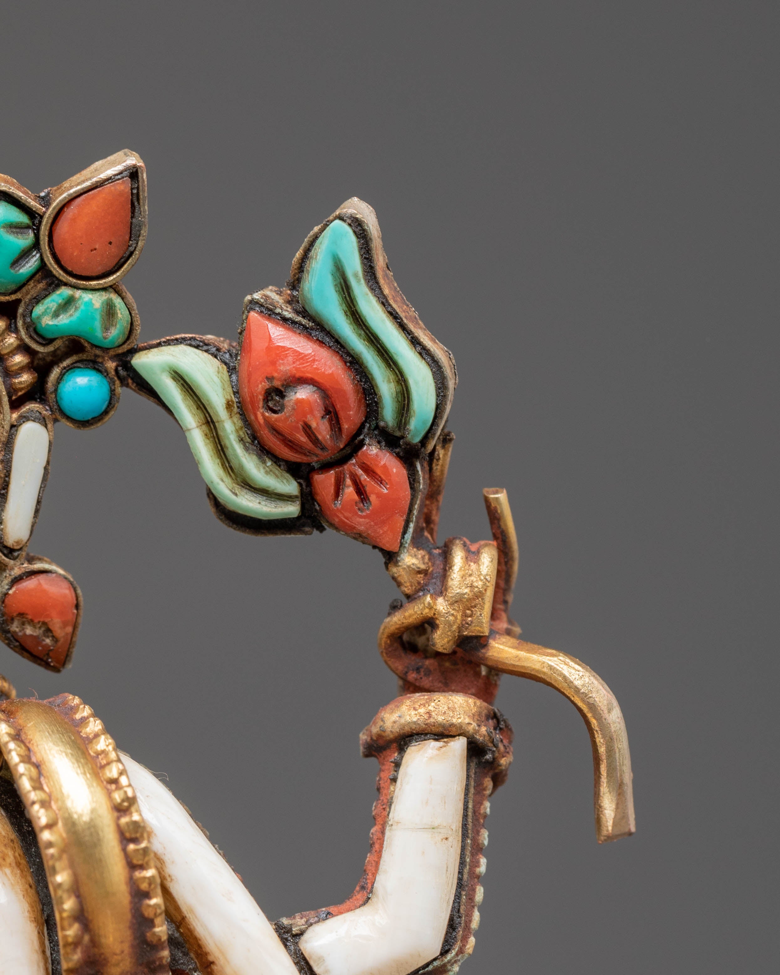 Chenrezig Statue: Love and Compassion Deity | Meditation Decor