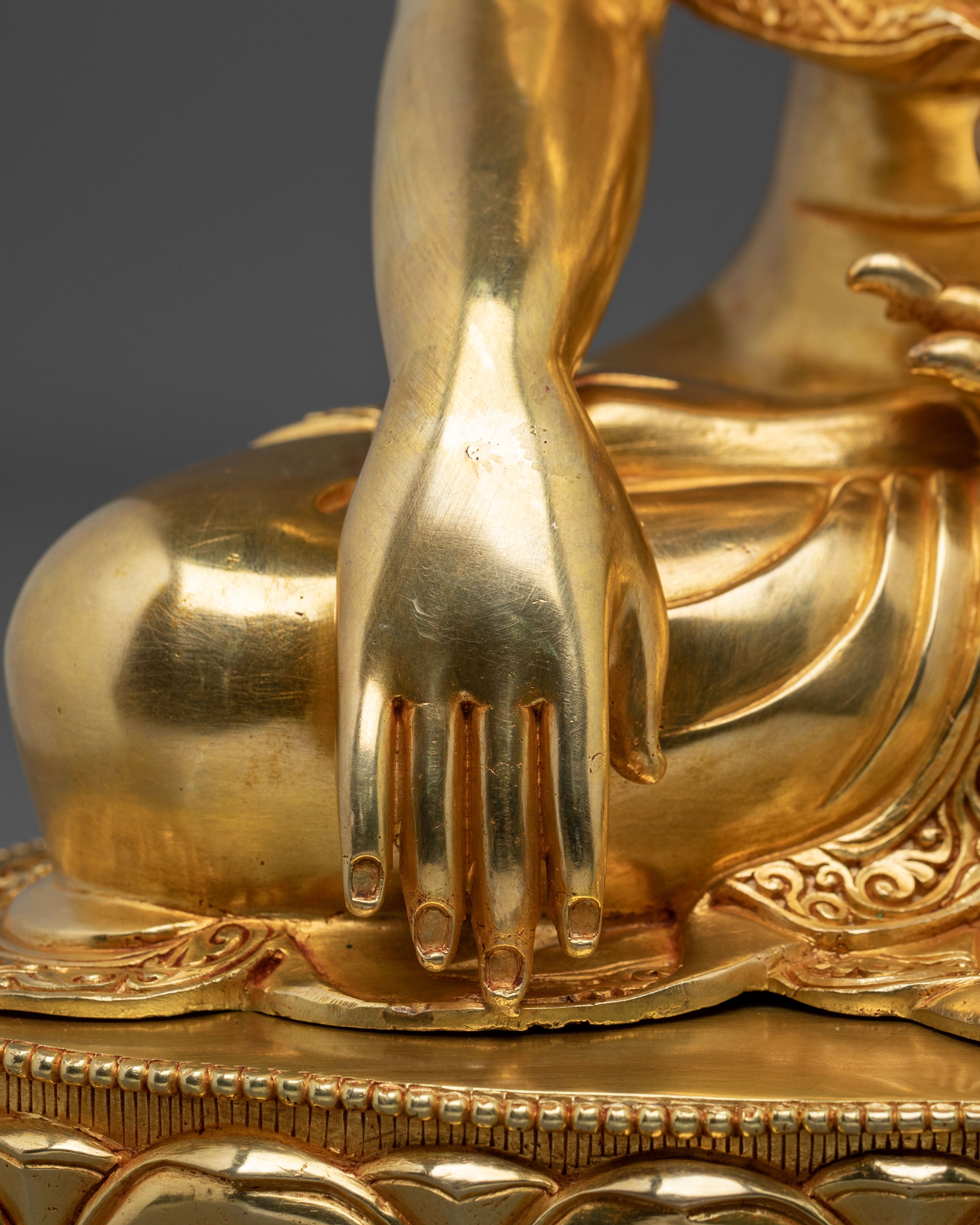 Shakyamuni Buddha Sacred Dharma Altar Figurine - 24K Gilded Copper