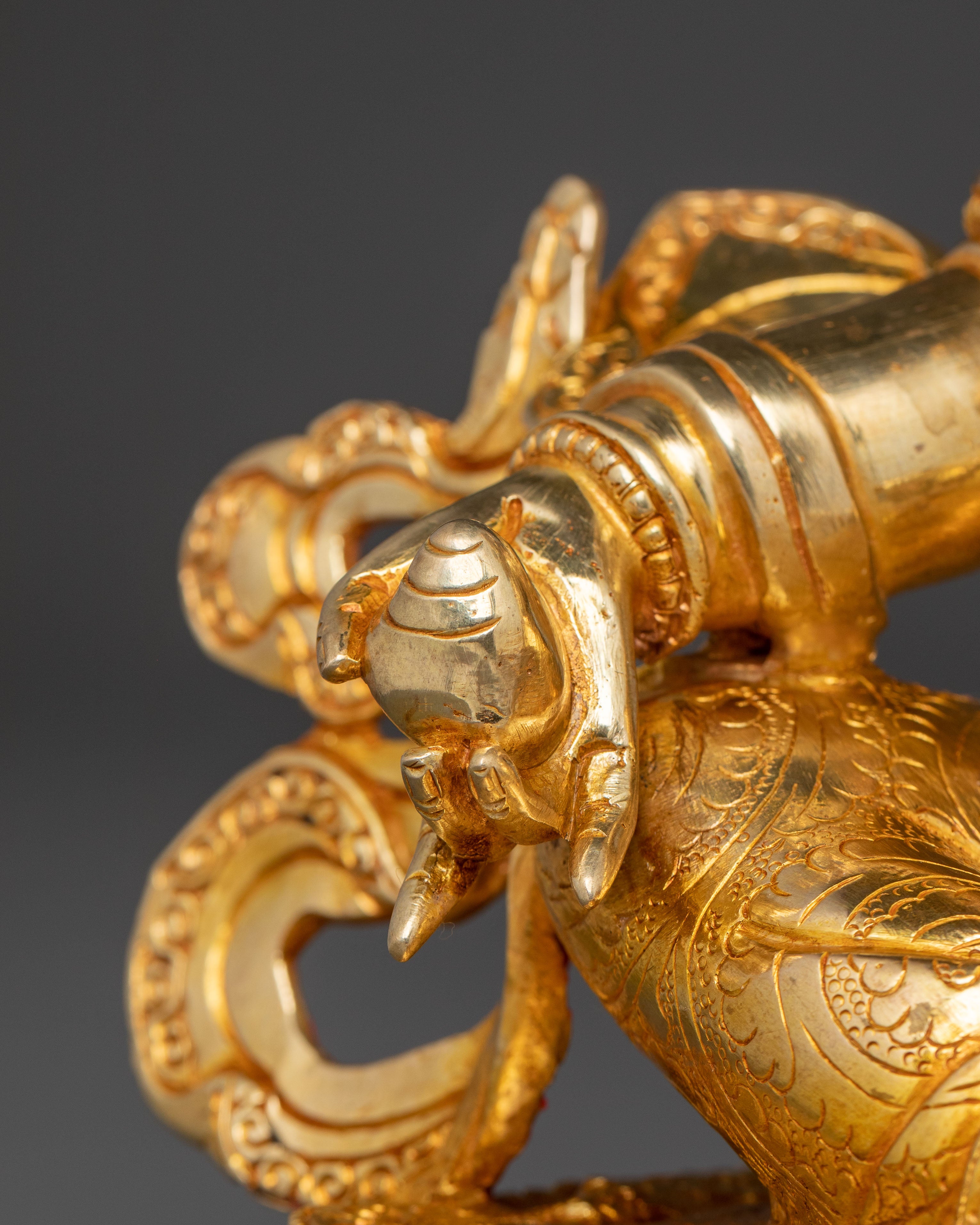 Dzambhala Golden Statue | Divine Prosperity and Wealth Blessing