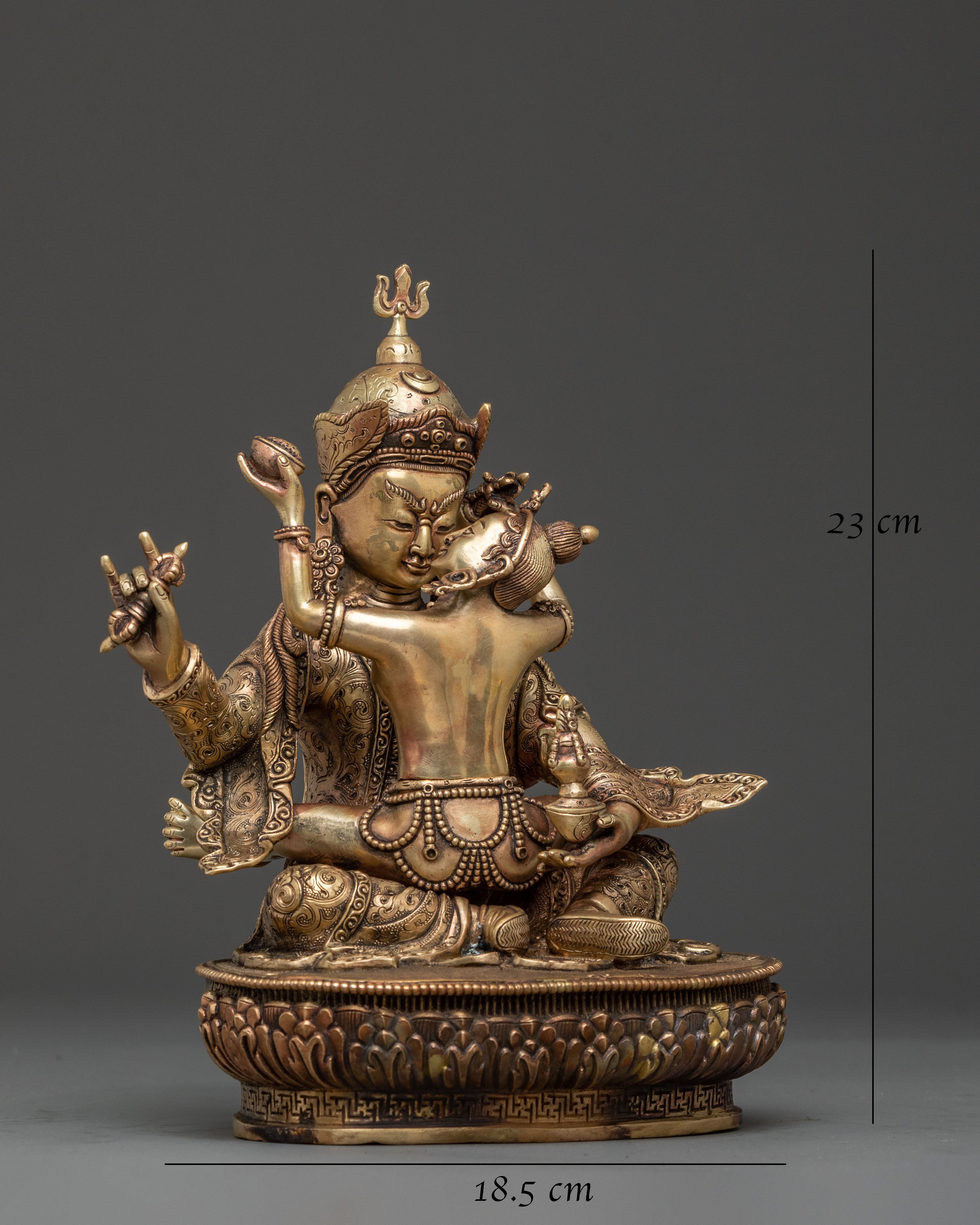 Handcrafted Padmasambhava Statue: Spiritual Teaching
