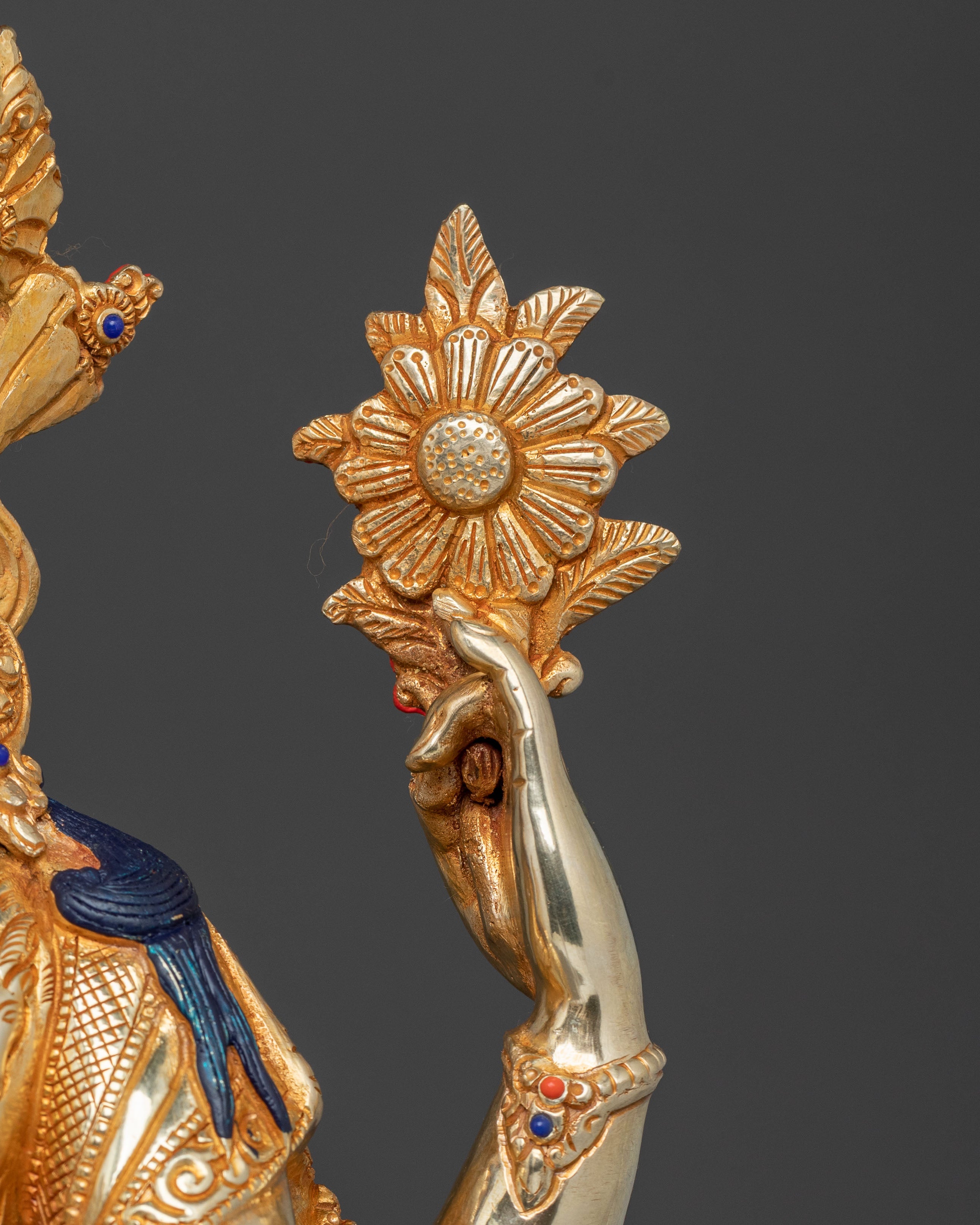Four-Armed Chenrezig Statue | Serene Compassion