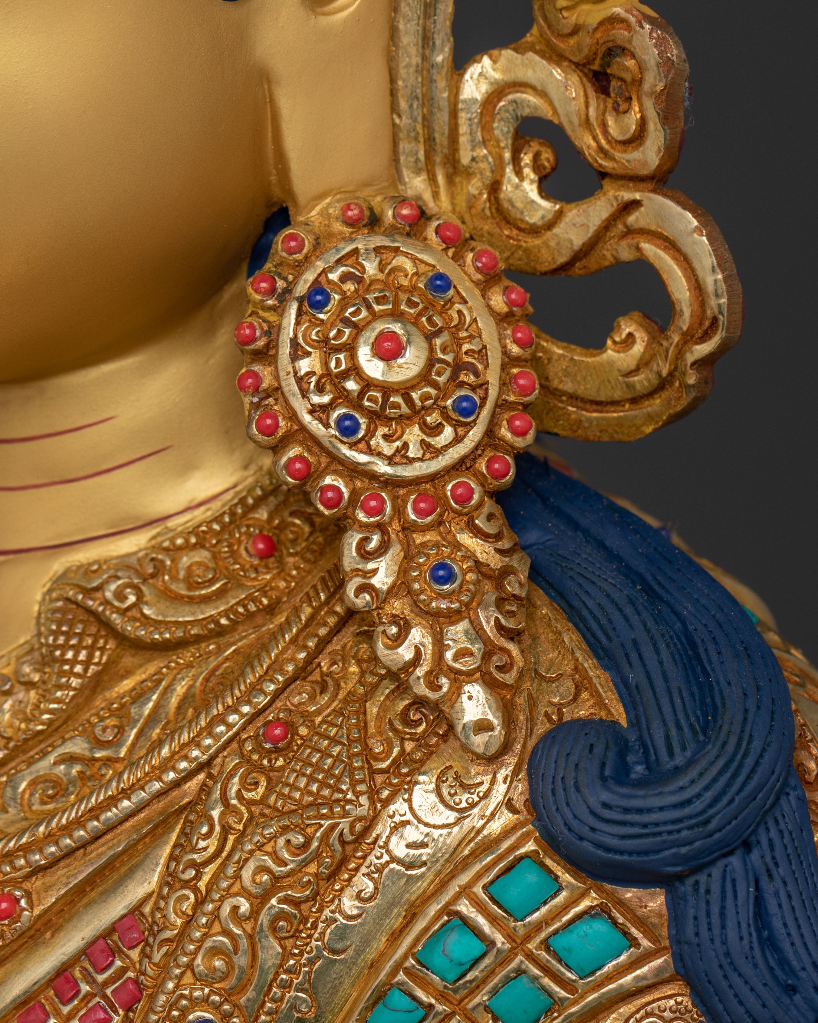 Guru Rinpoche Statue | Symbol of Divine Wisdom