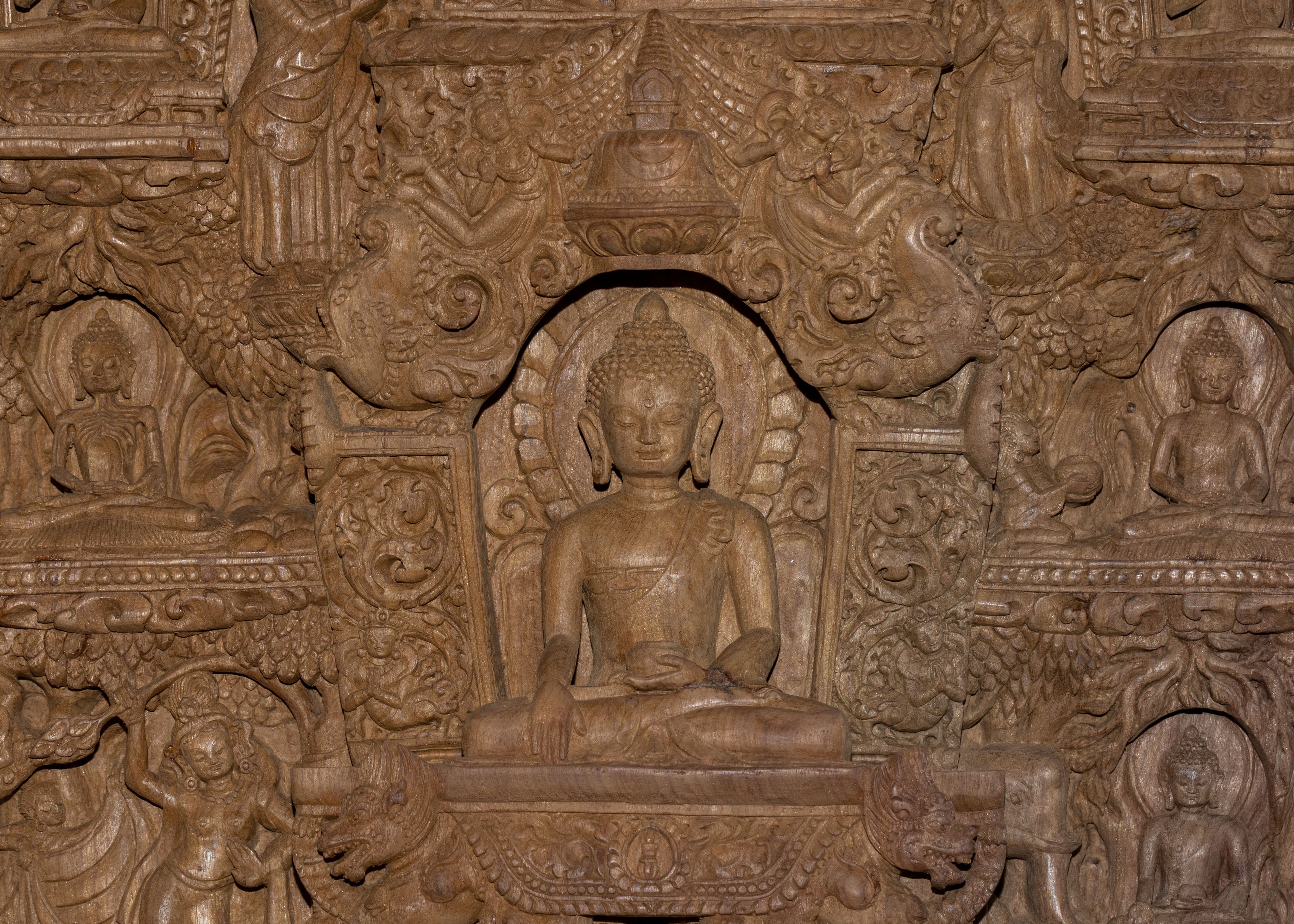 Shakyamuni Buddha Spiritual Statue | Wooden Body