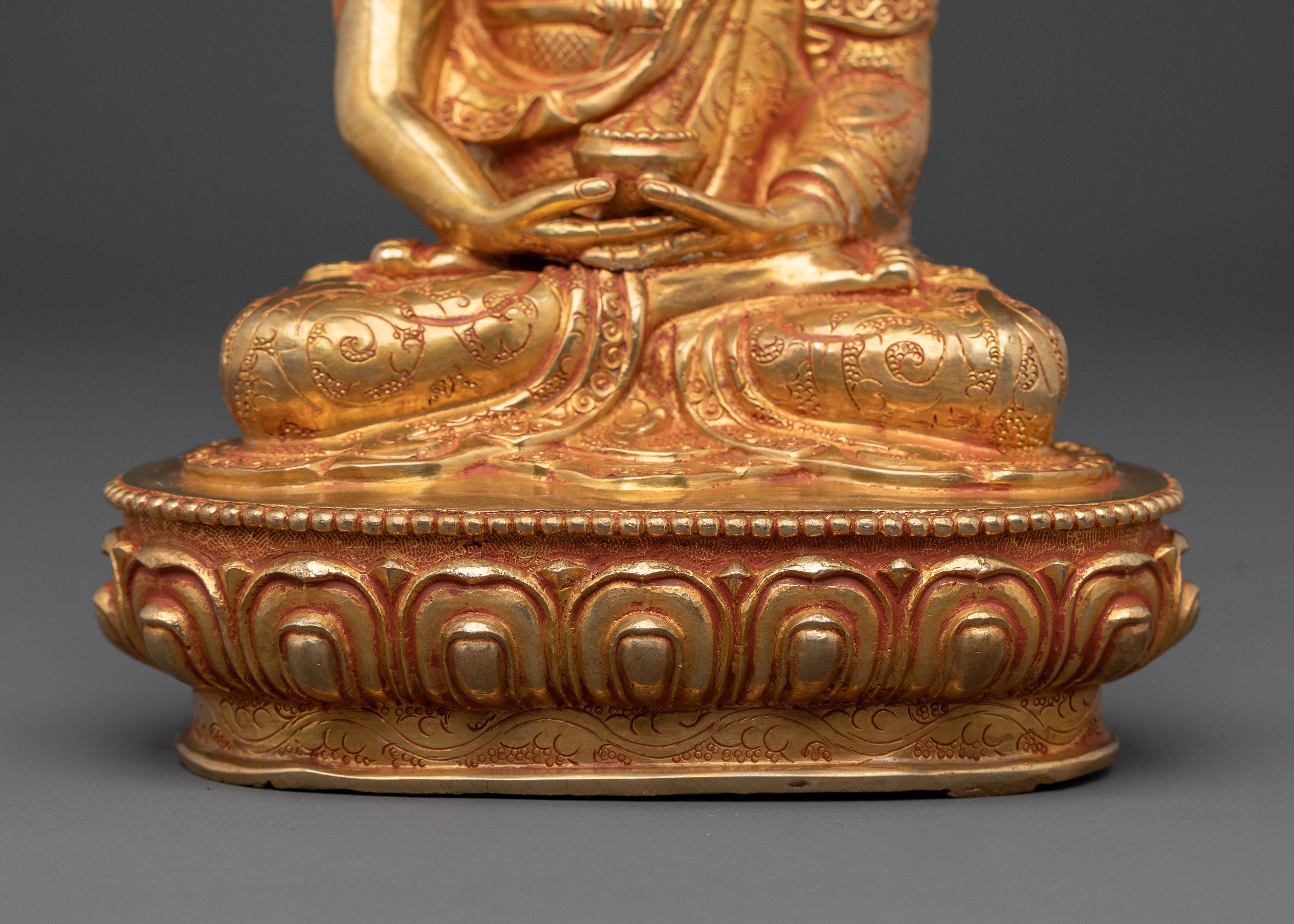 A Radiant Boundless Compassion Amitabha Buddha Statue
