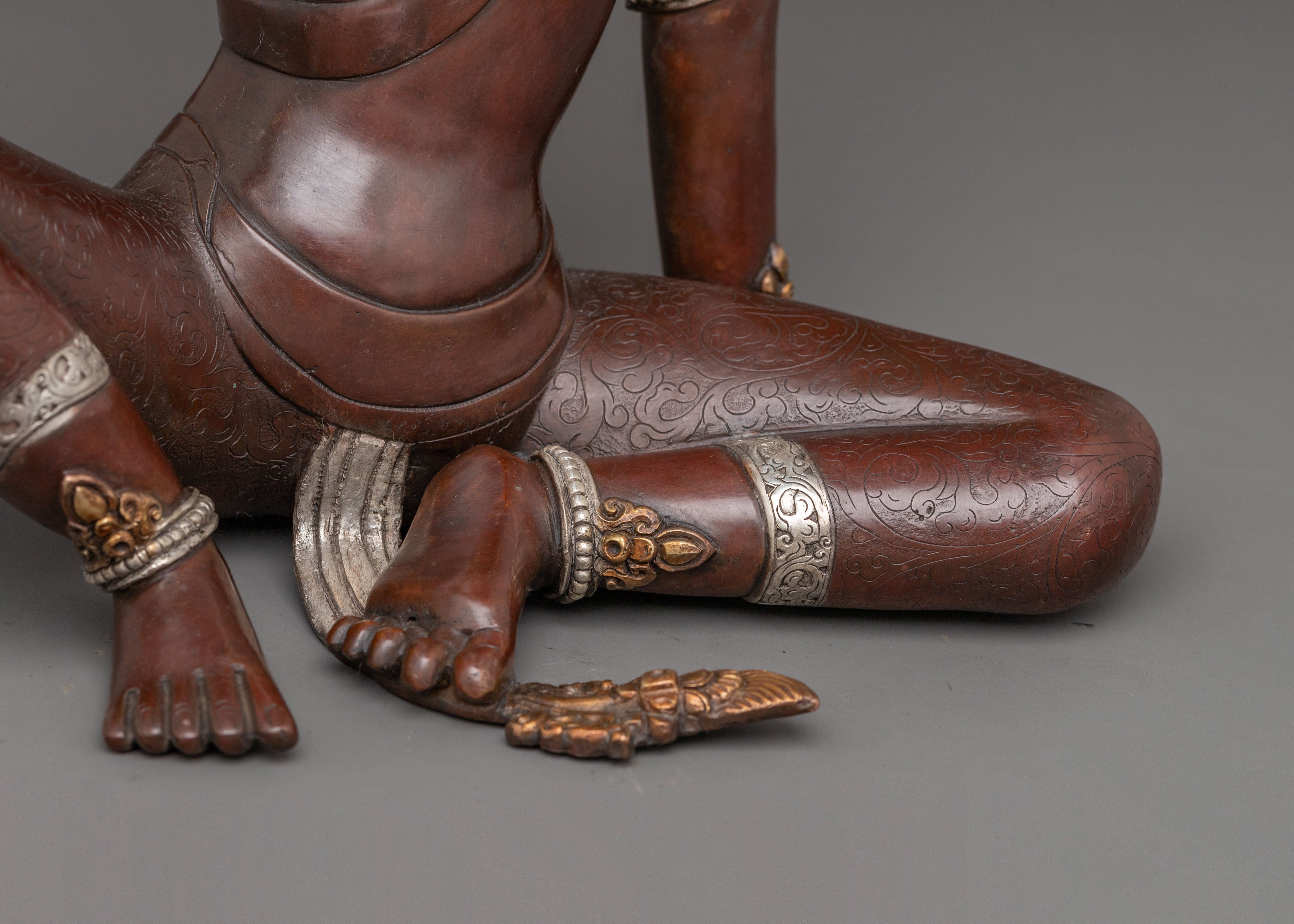 Oxidized Statue of Lokeshwor | Silver Plated Artwork