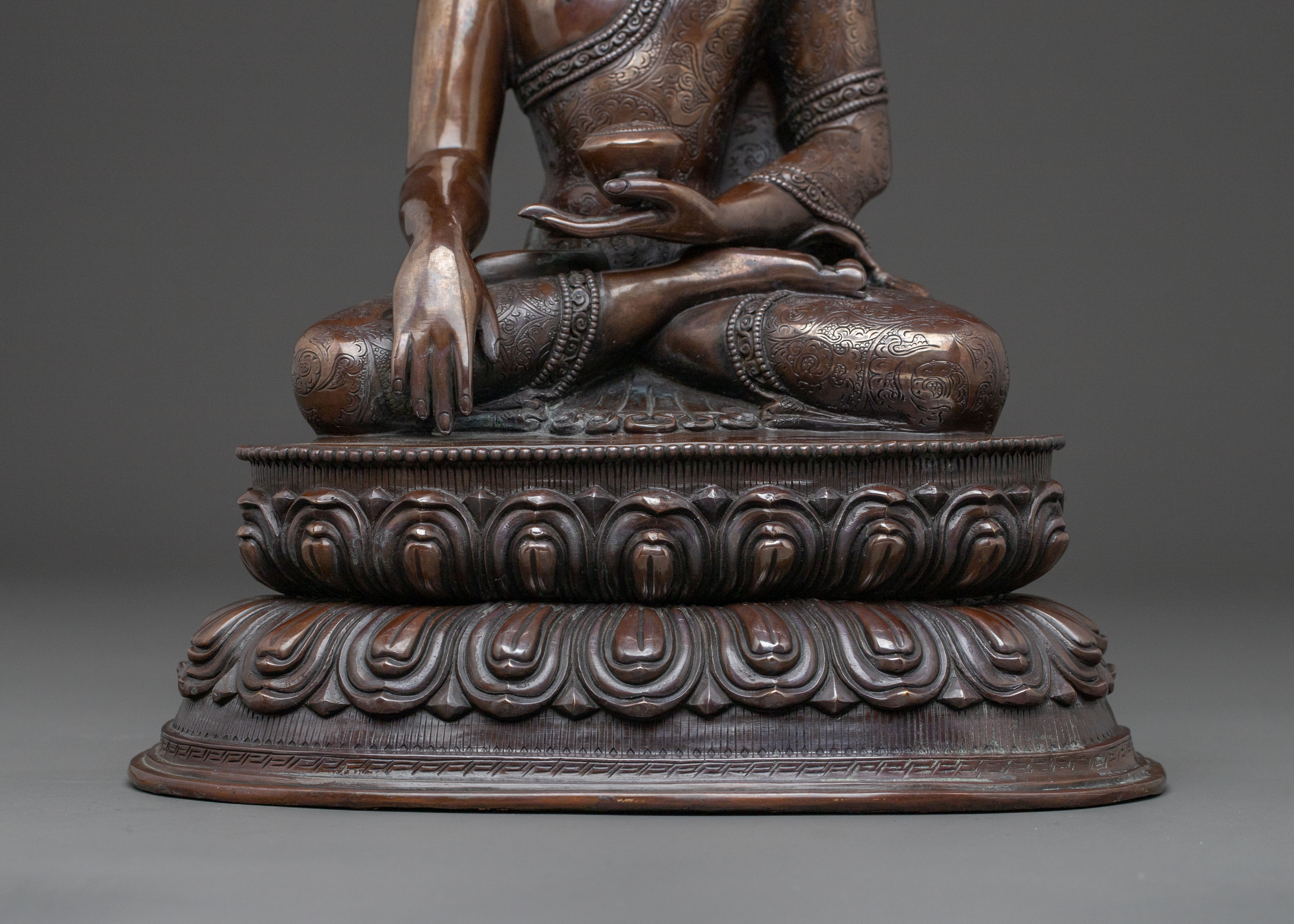 Shakyamuni Buddha Meditation Statue in Oxidized Copper