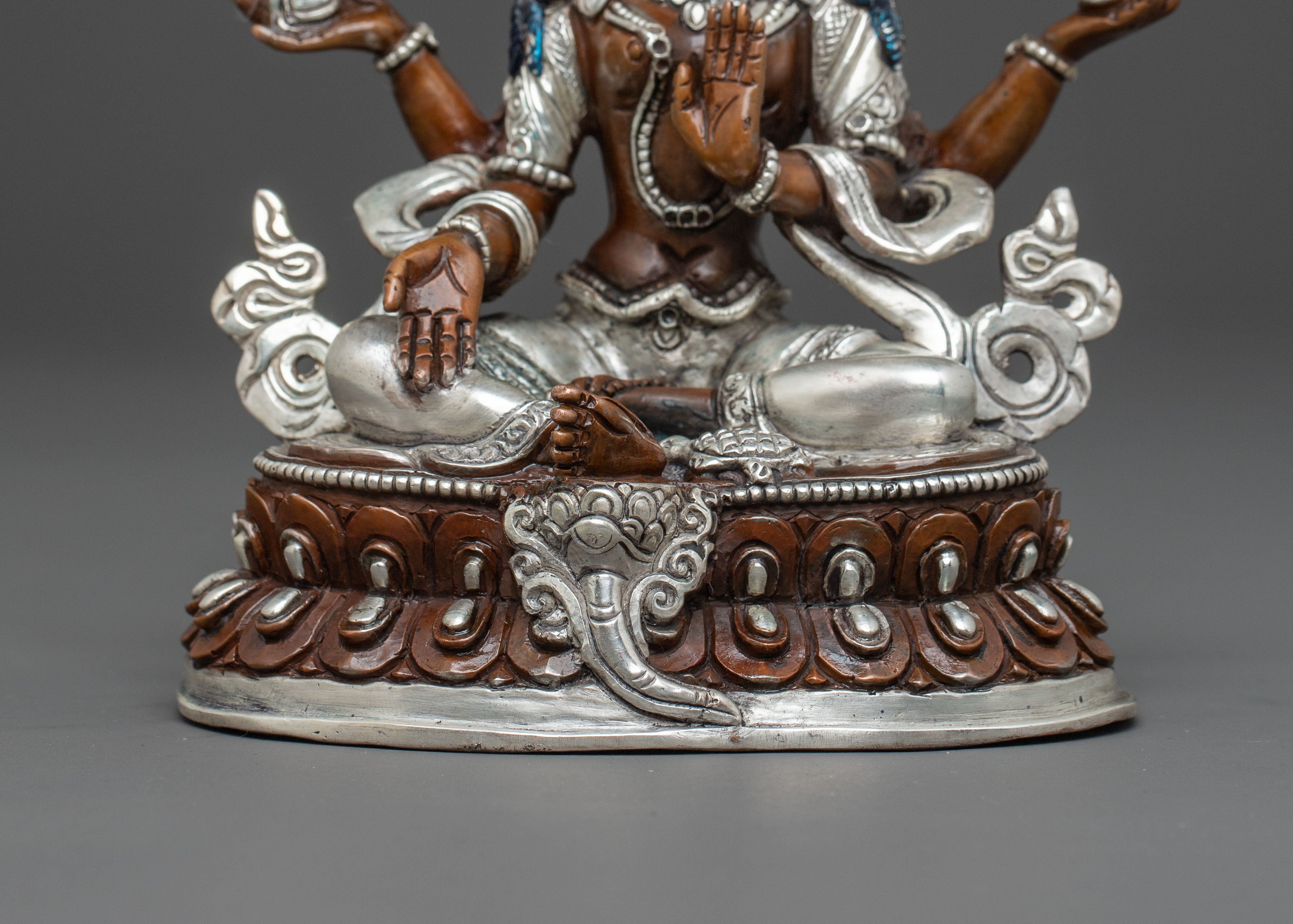Sacred Goddess Laxmi Statue | Alter Home Decor
