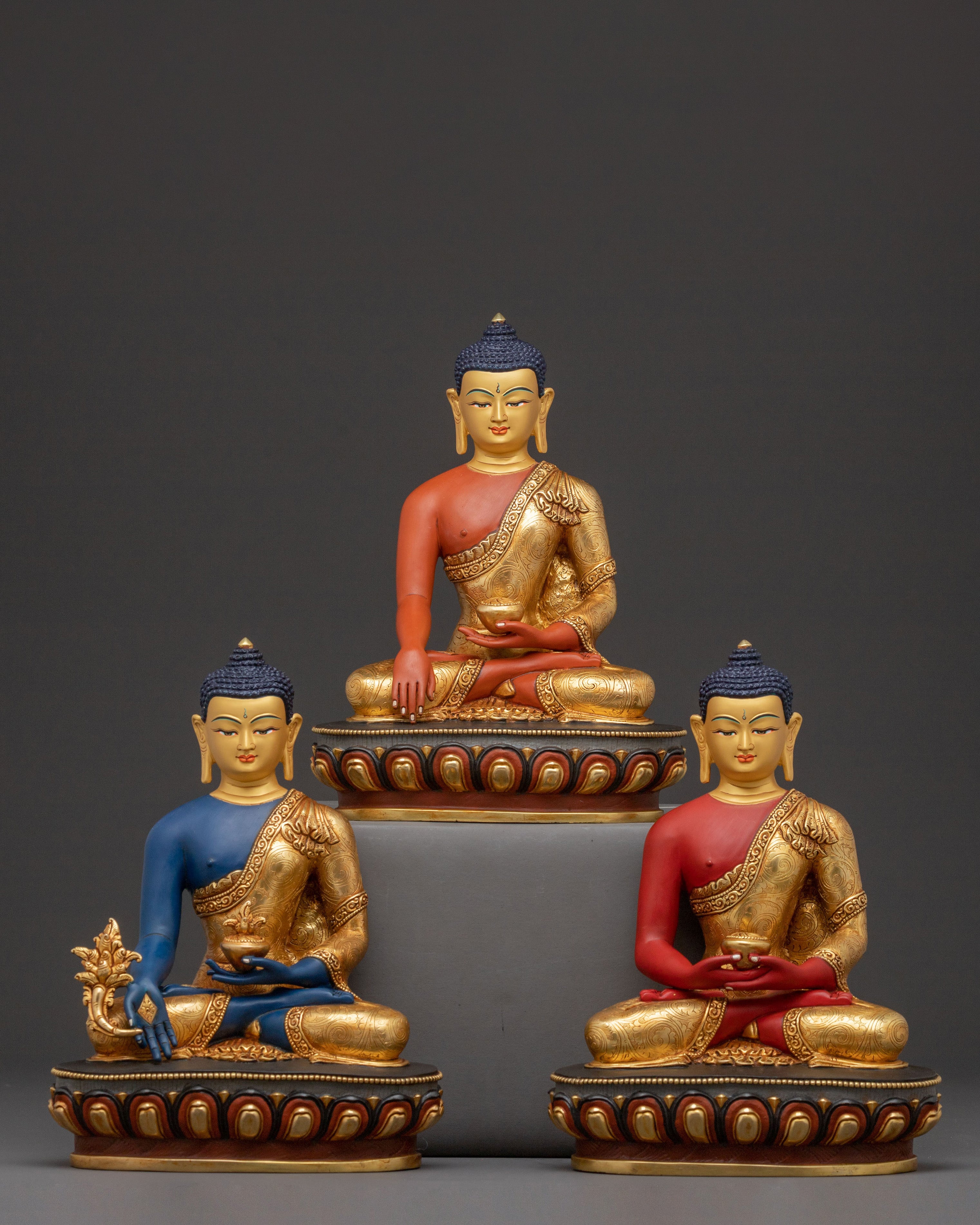 Three Buddhas Statue
