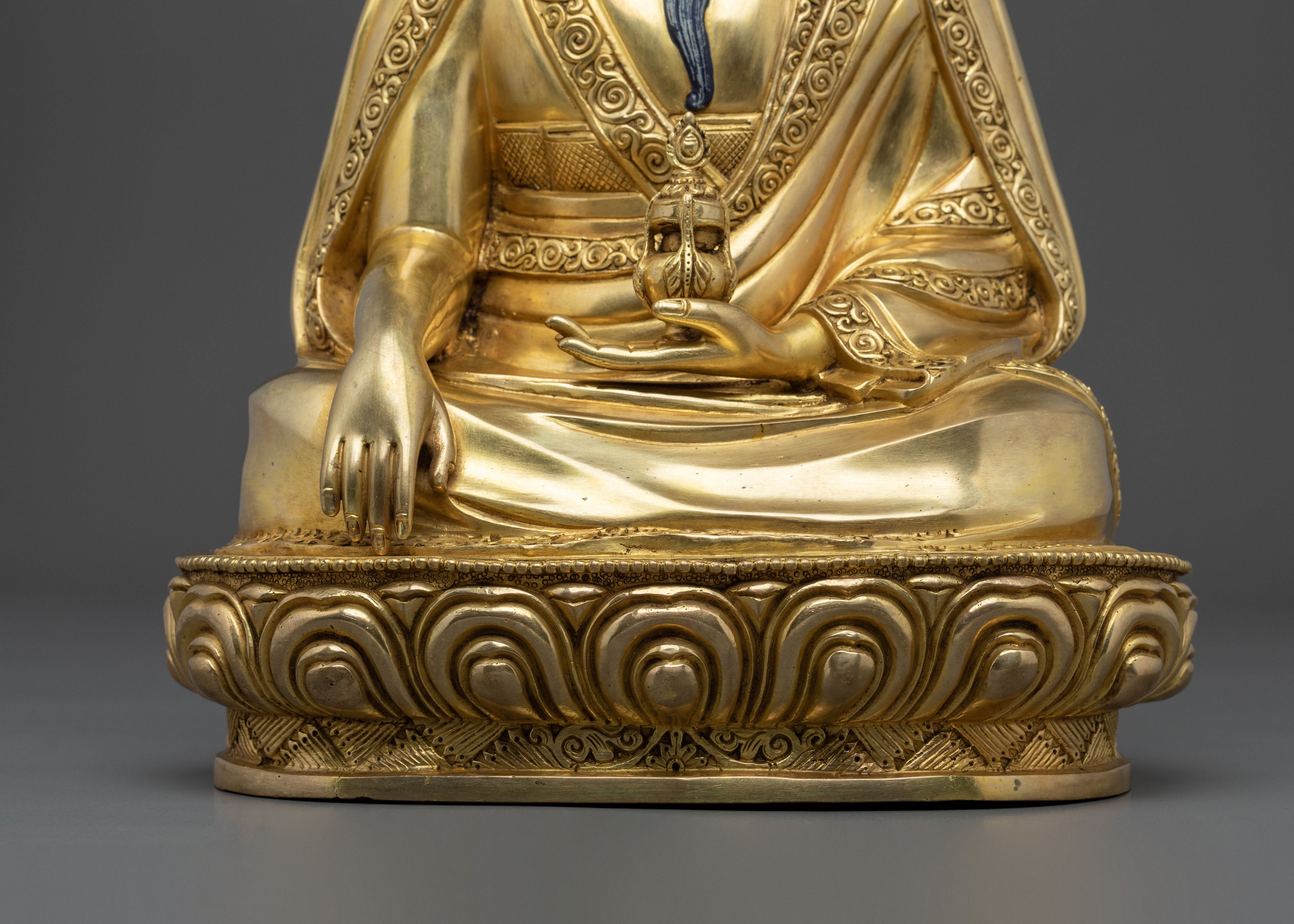 Guru Shapdum Statue | Sacred Copper Artistry