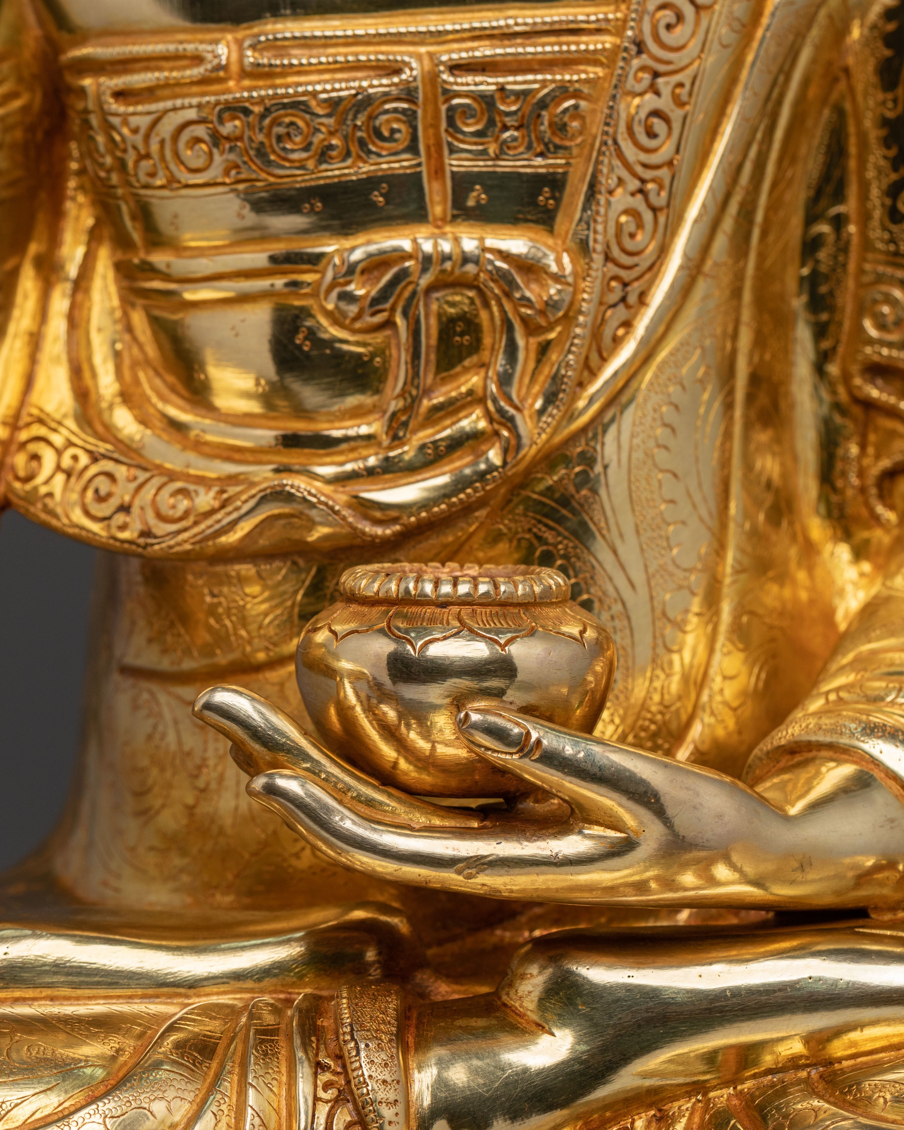 Shakyamuni Buddha Statue | The Awakened One