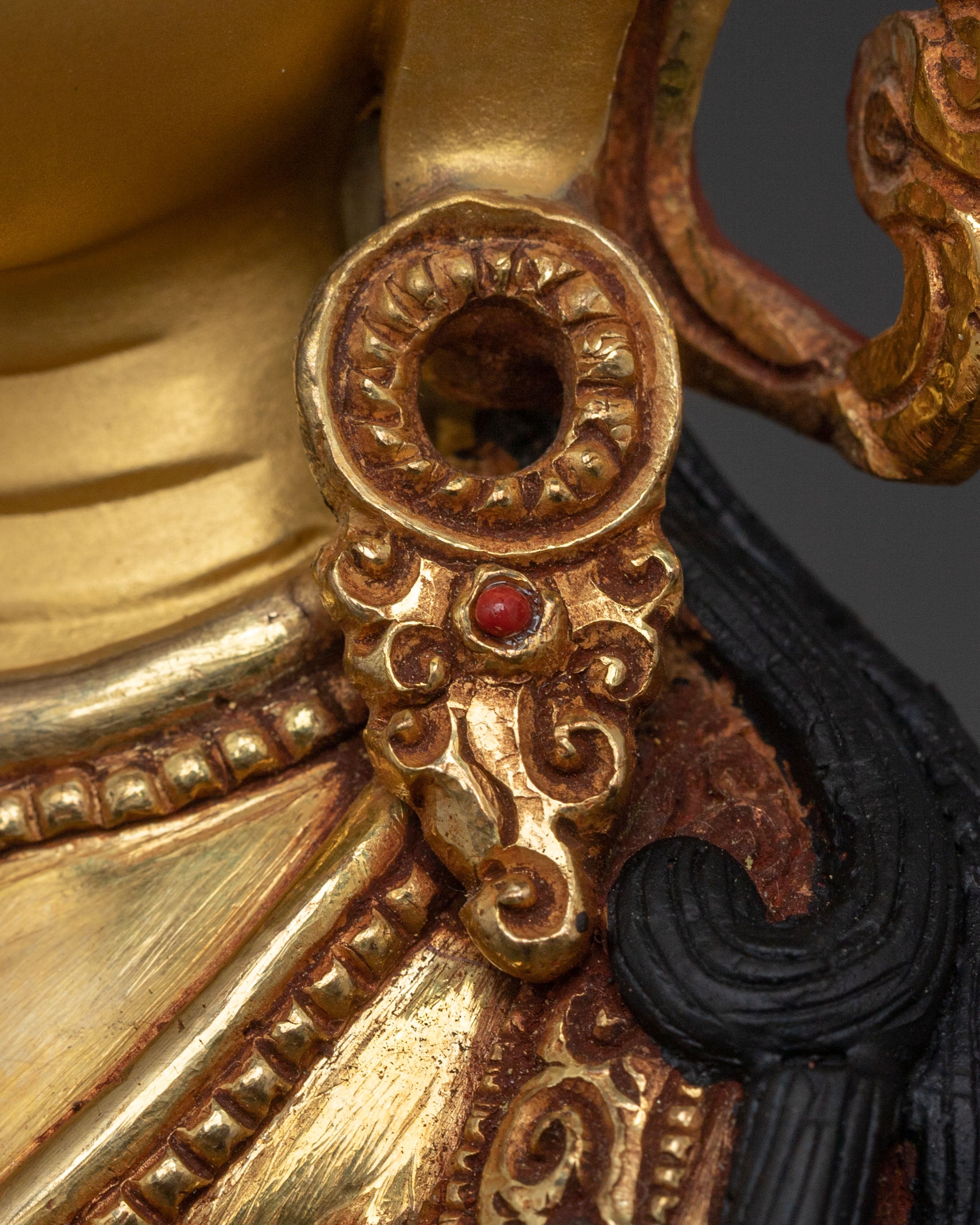 Chenrezig Sacred Statue | 24K Gold Gilded Compassion Deity