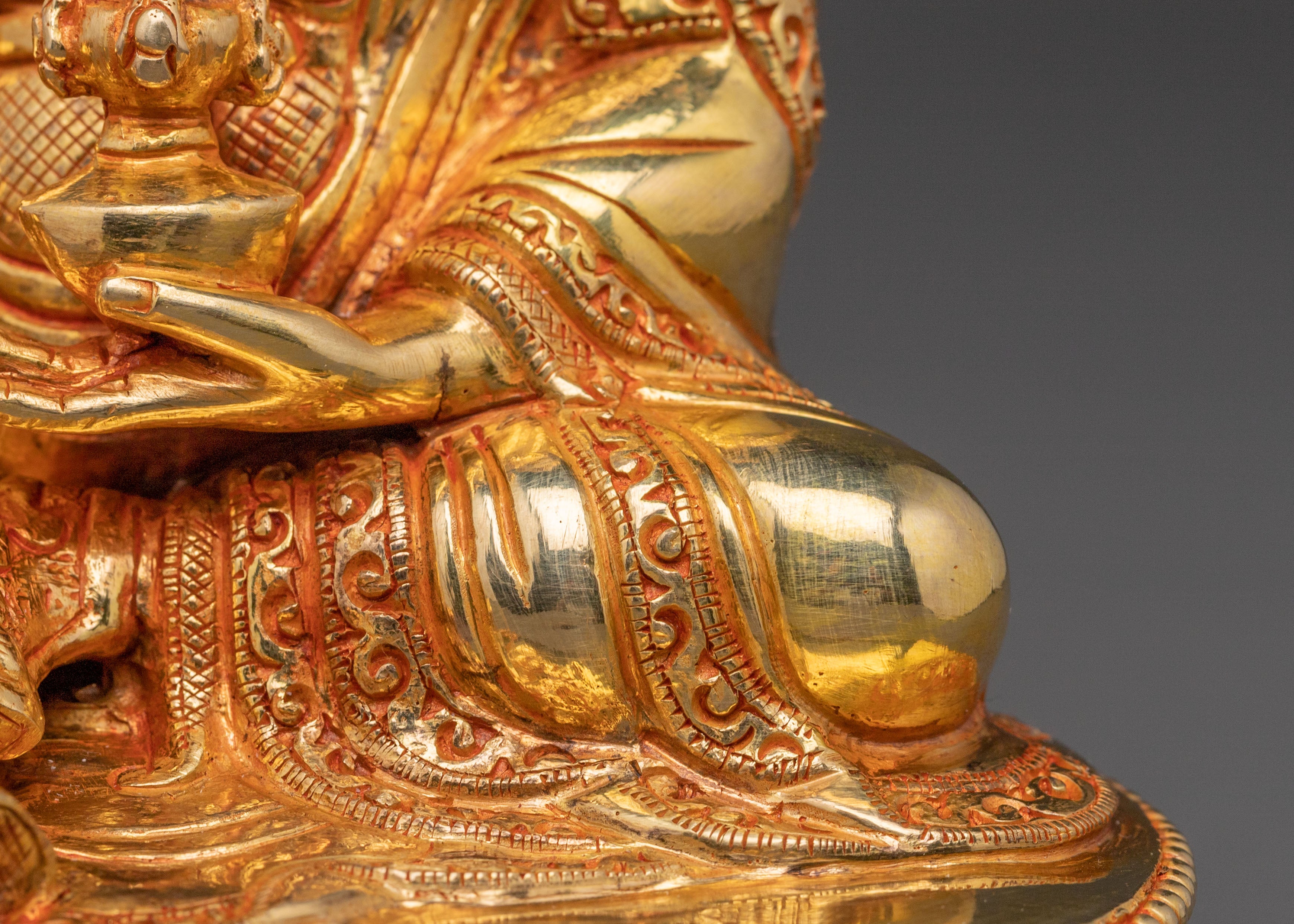 Guru Rinpoche Copper Figurine - Gilded Serenity