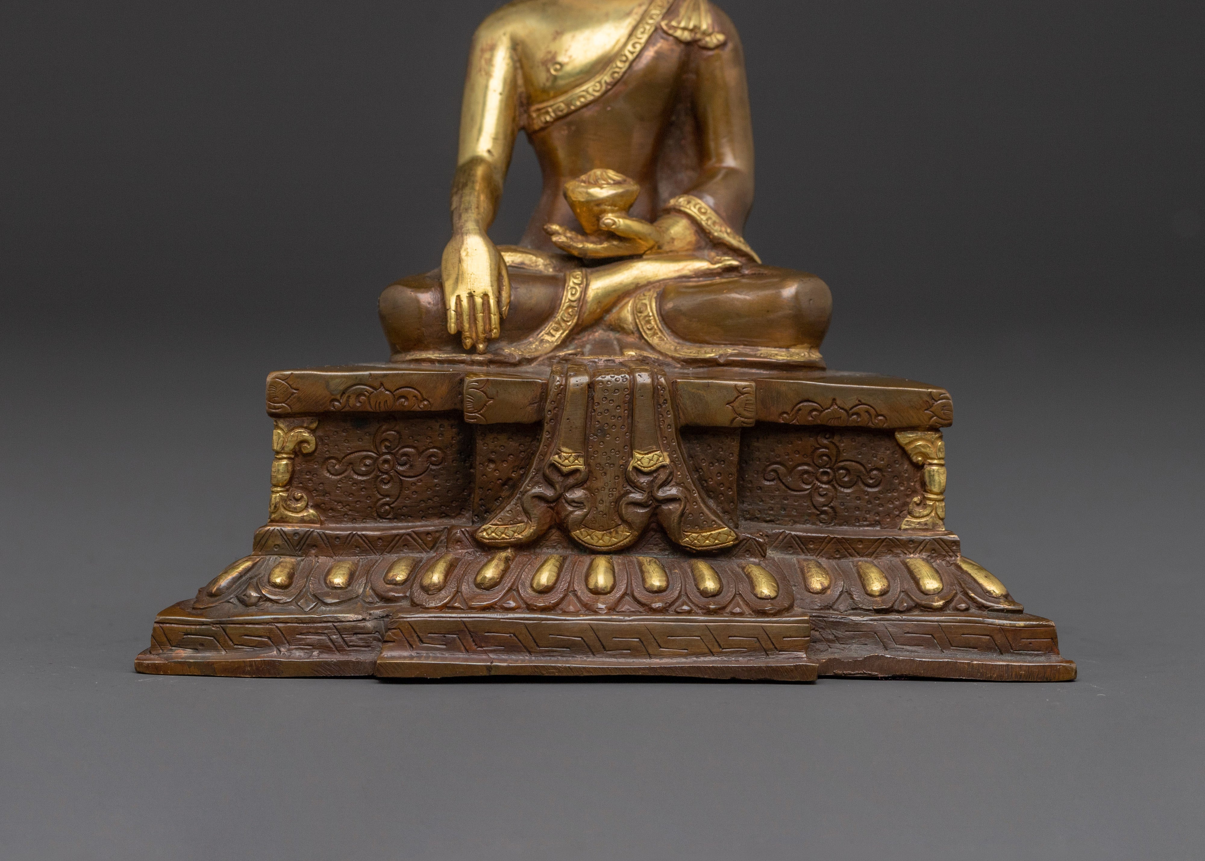 Divine Shakyamuni Buddha Statue: Half Gold Home Decor