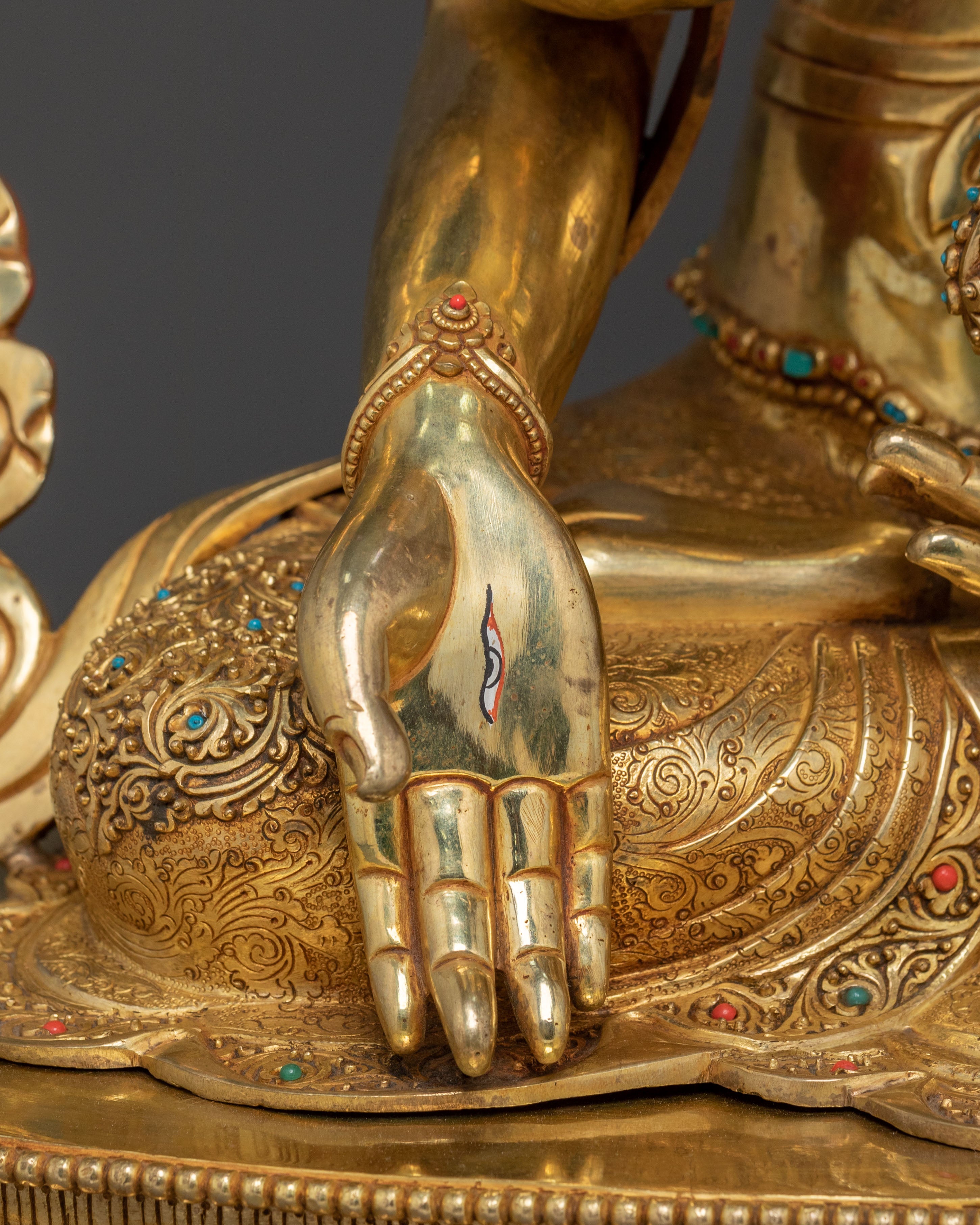 Ushnisha Vijaya Namgyalma Statue | Home Decor