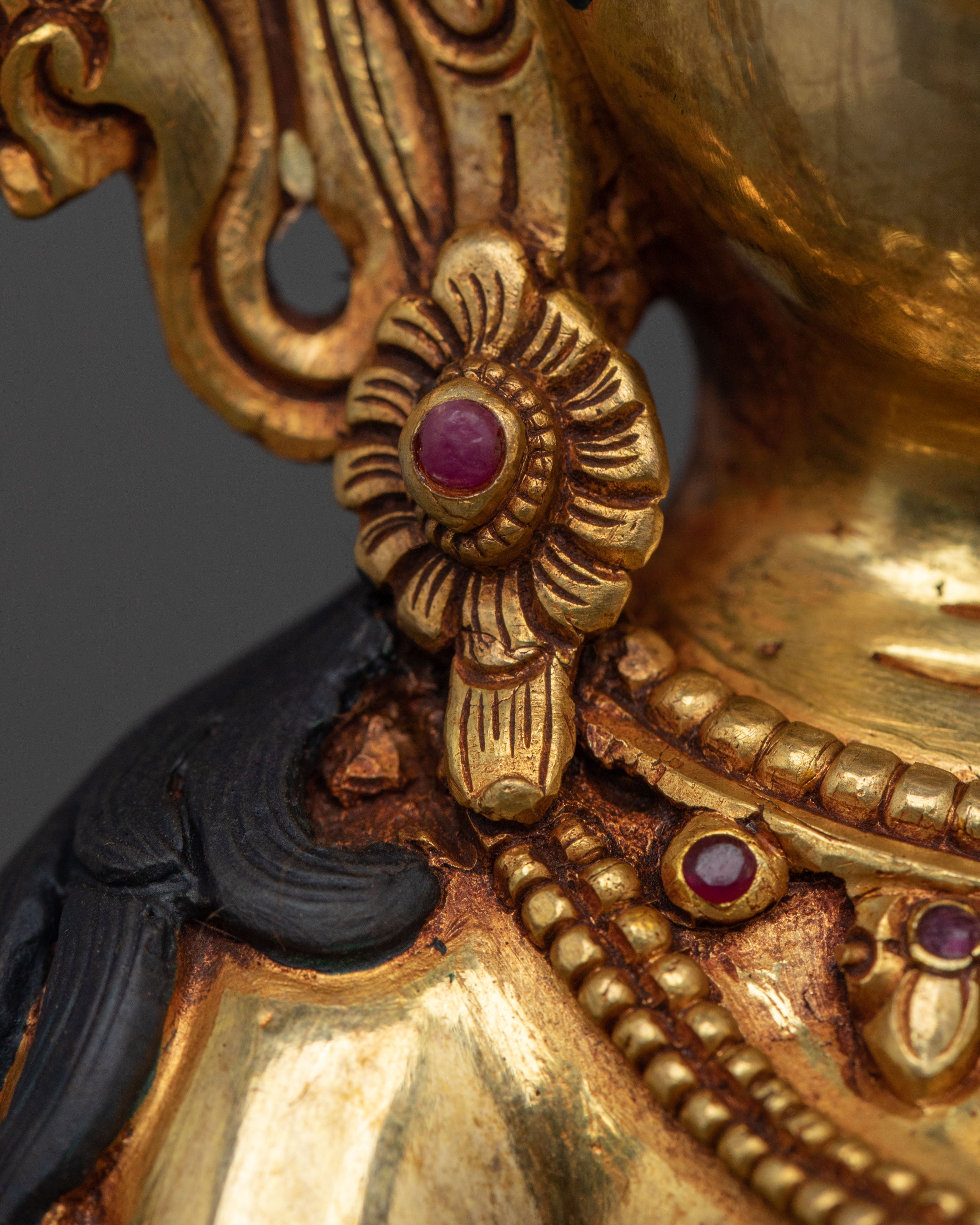 Saraswati Divine Wisdom Statue | Sacred Symbol of Knowledge