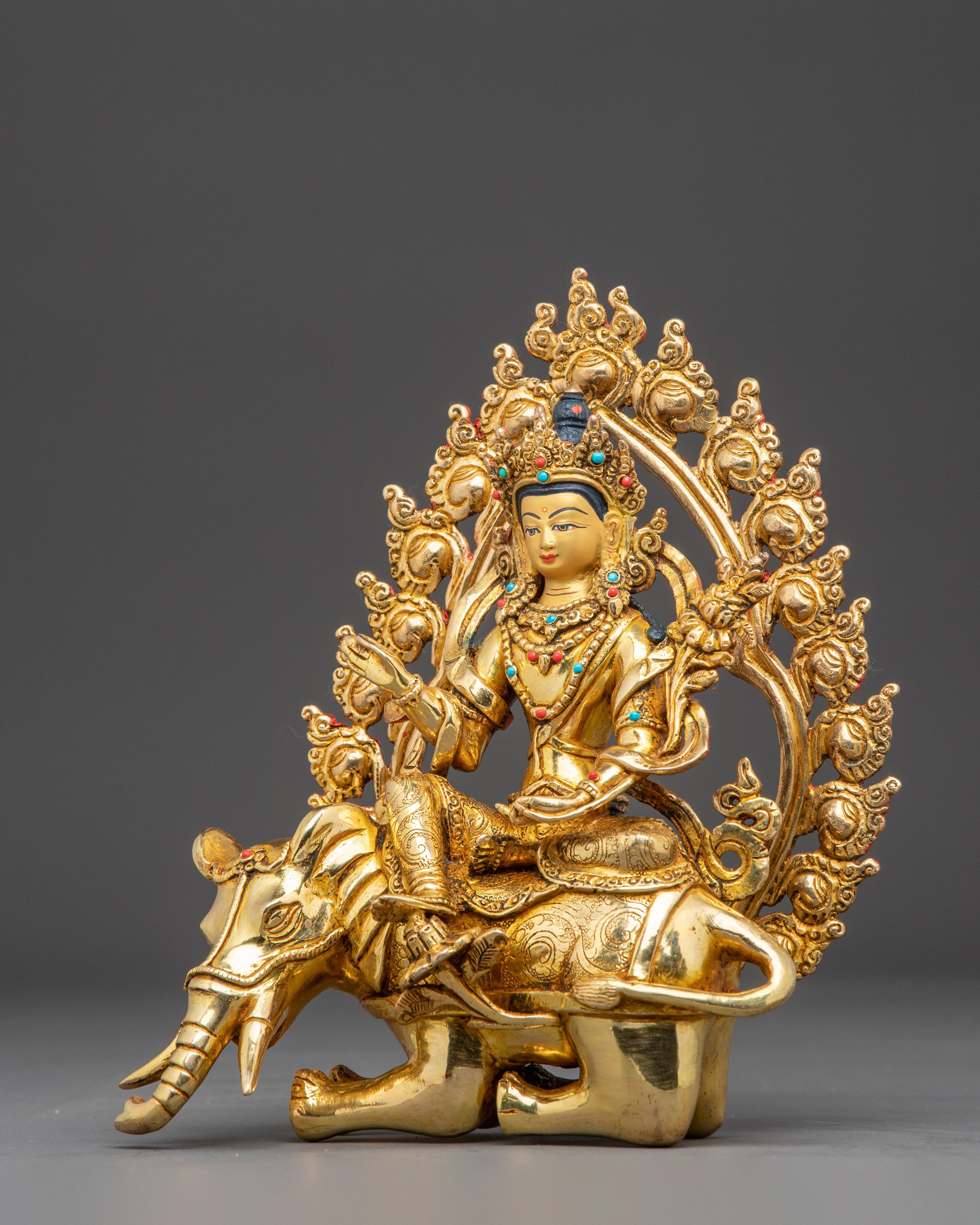 Golden Statue of Samanthabhadra | Dharma Protector