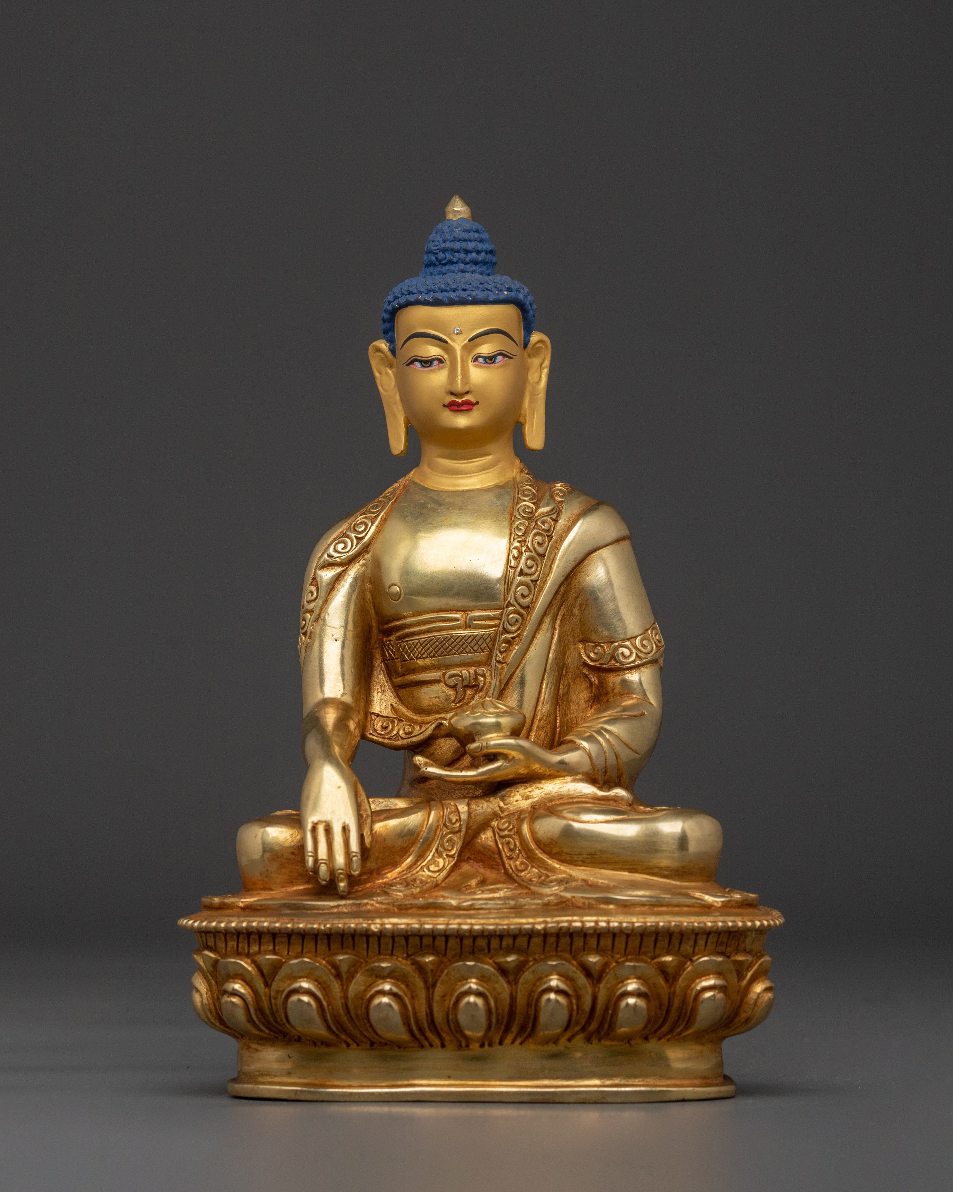 Shakyamuni Buddha Statue
