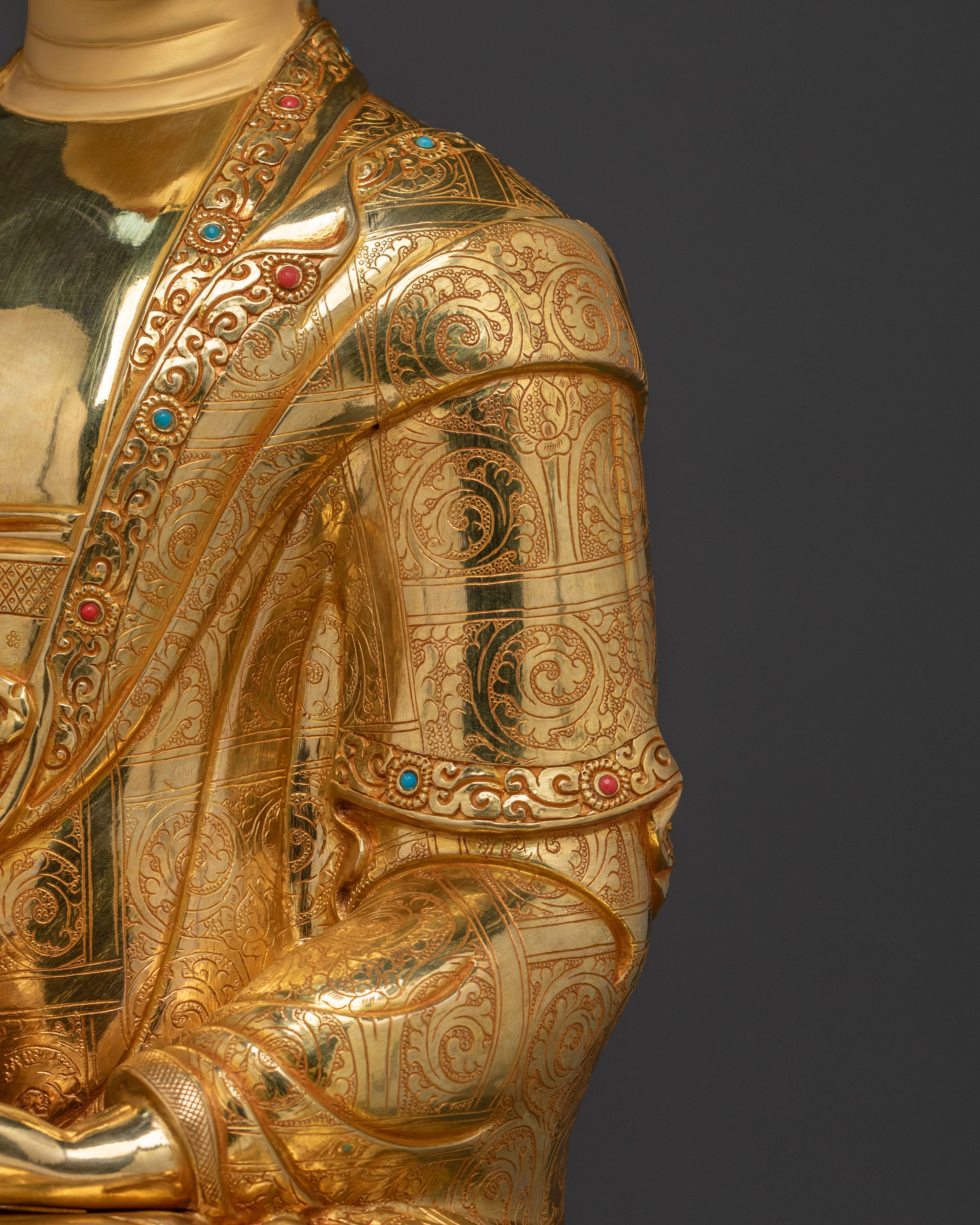 Shakyamuni Buddha Enlightened Golden Statue
