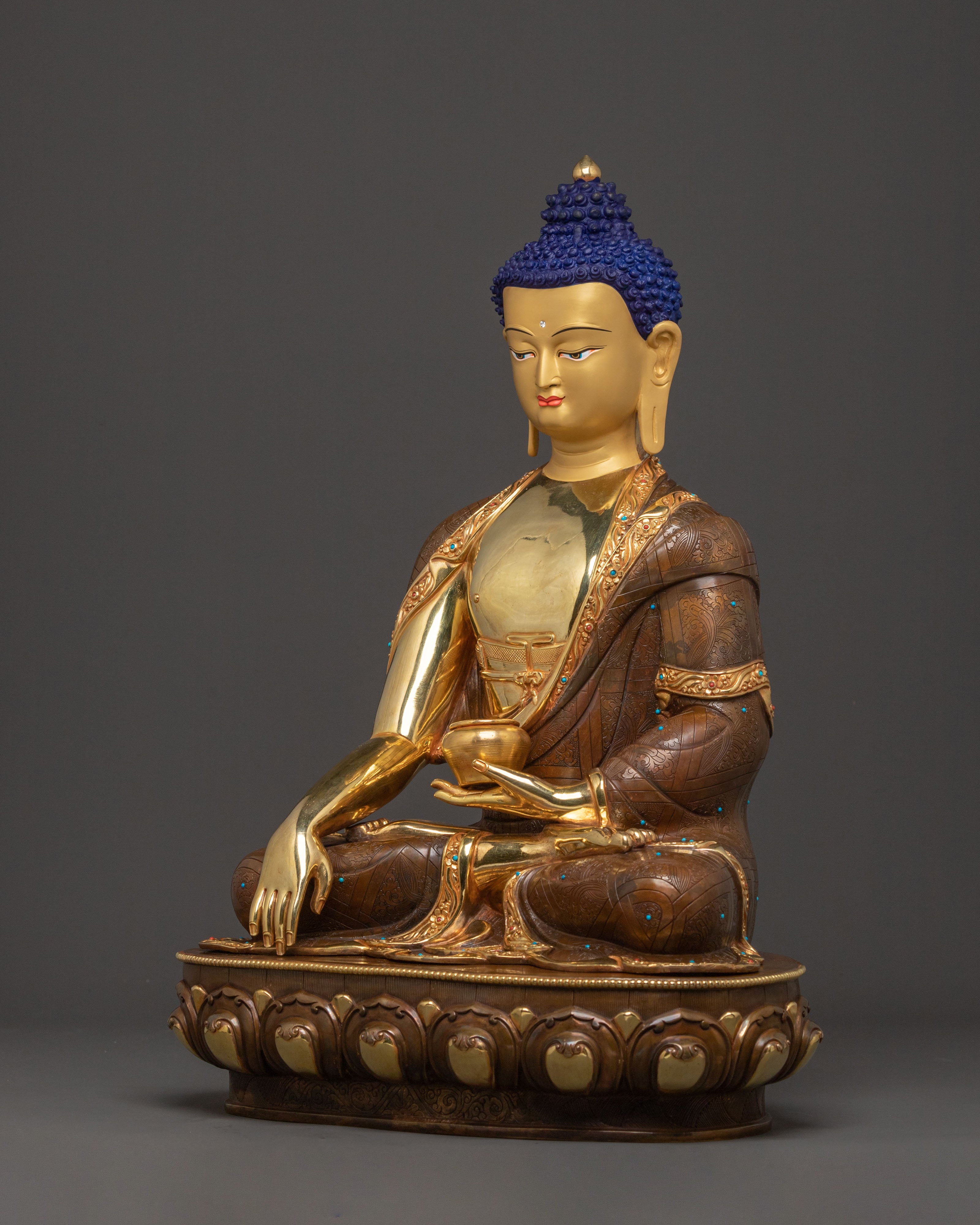 Shakyamuni Buddha Statue | Symbol of Peace