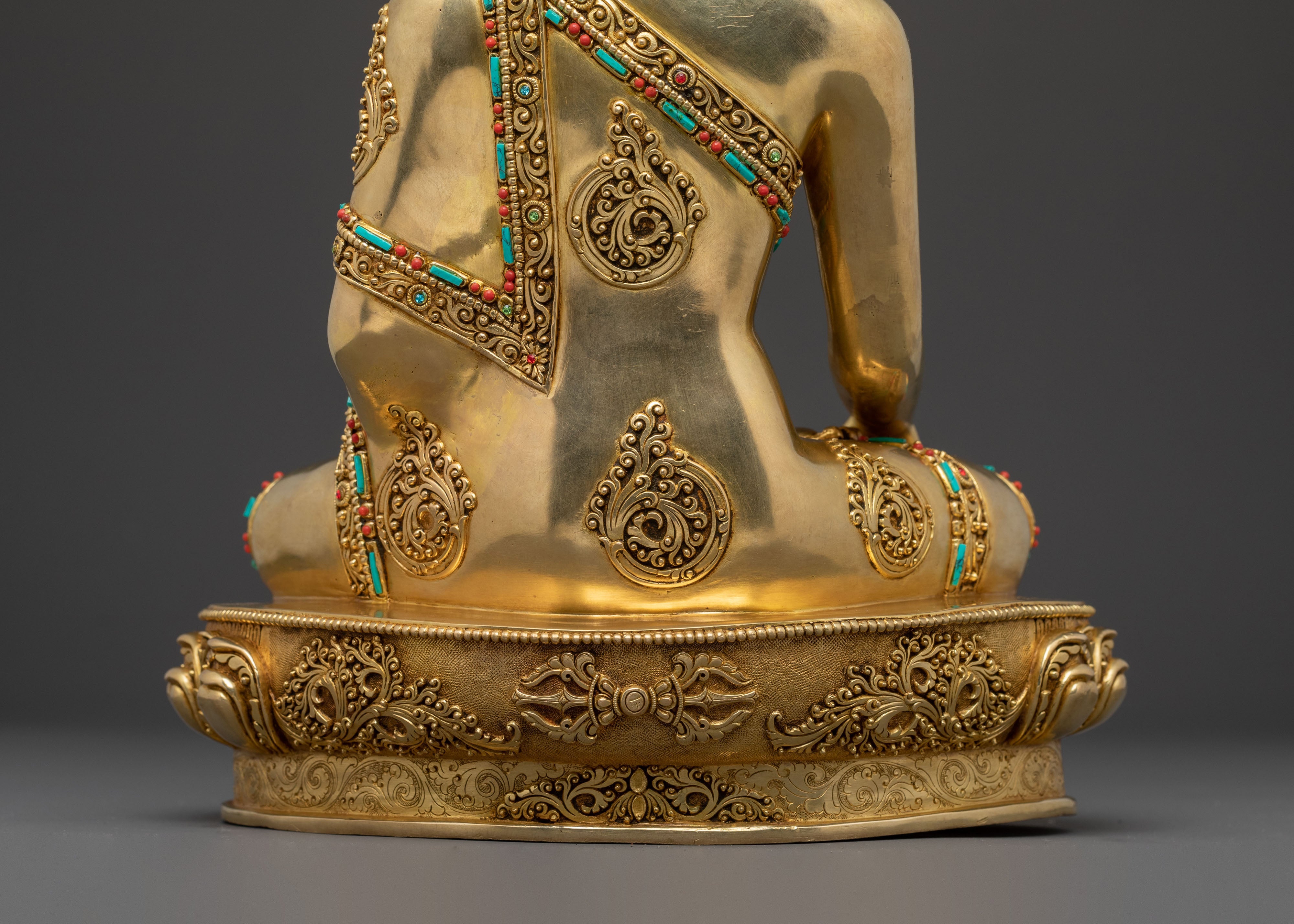 Shakyamuni Buddha Statue | Light of Wisdom