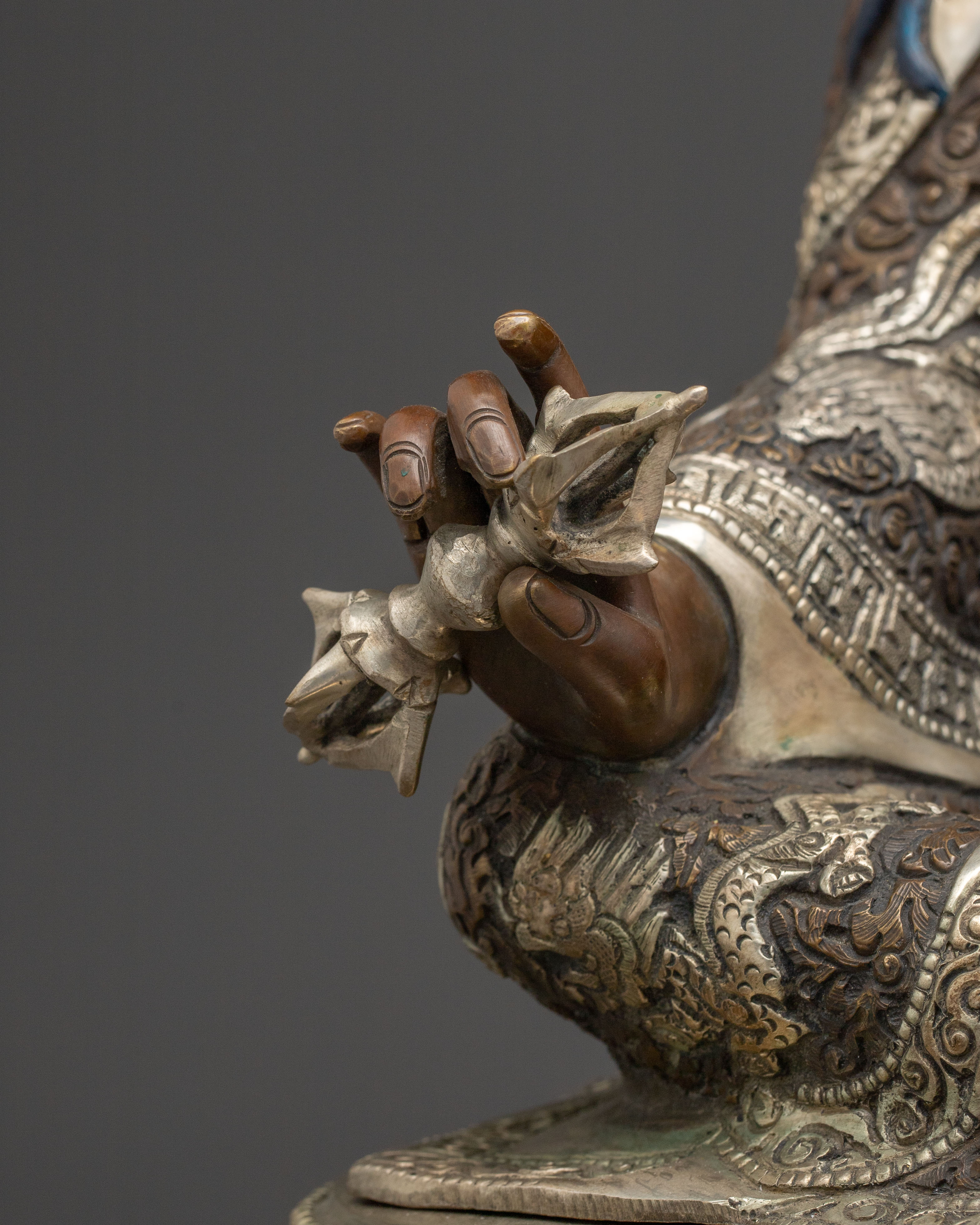 Padmasambhava Copper Statue for Altars – Hand-Gilded Serenity