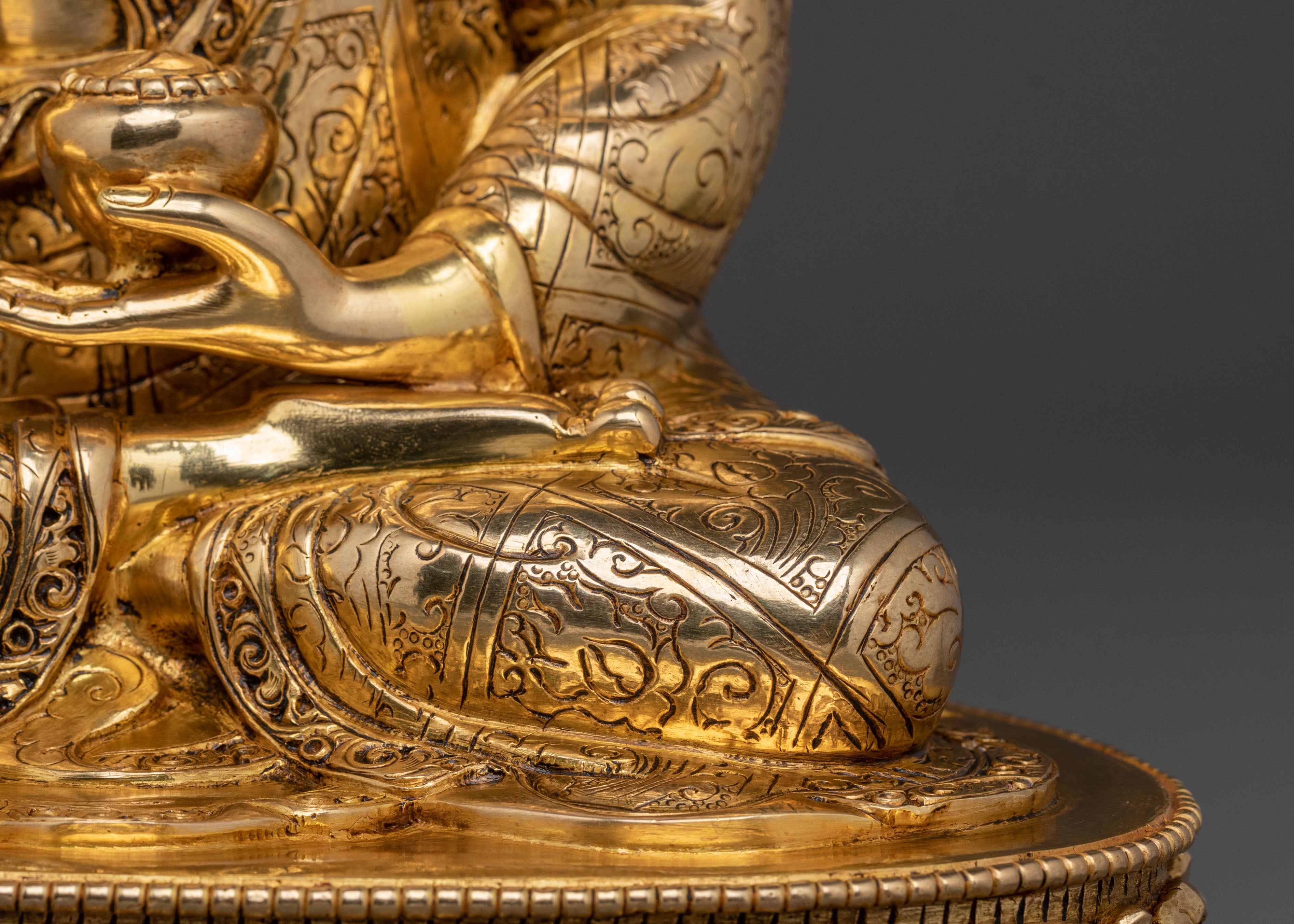 Handmade Shakyamuni Buddha Statue | Enlightened One