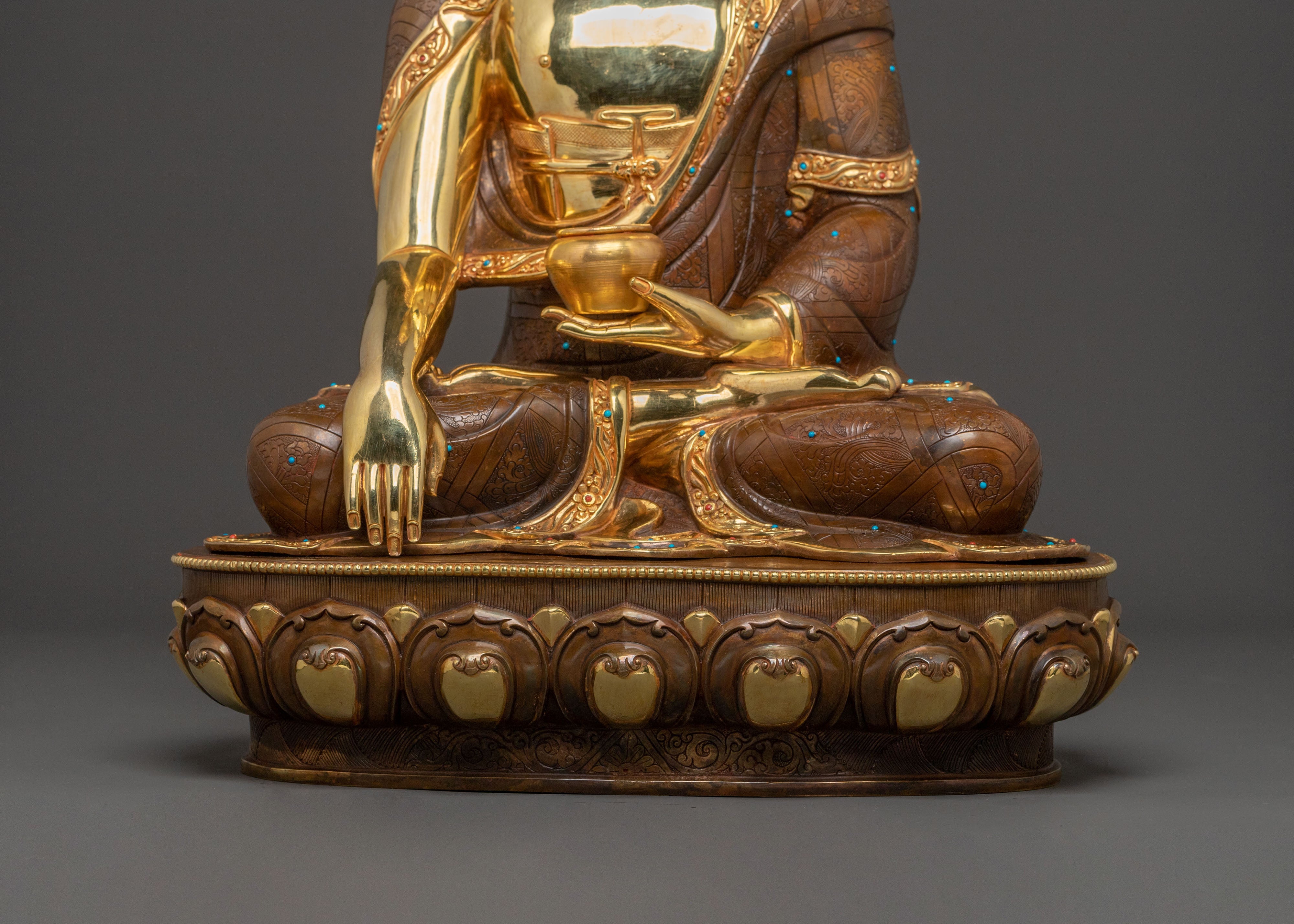 Shakyamuni Buddha Statue | Symbol of Peace