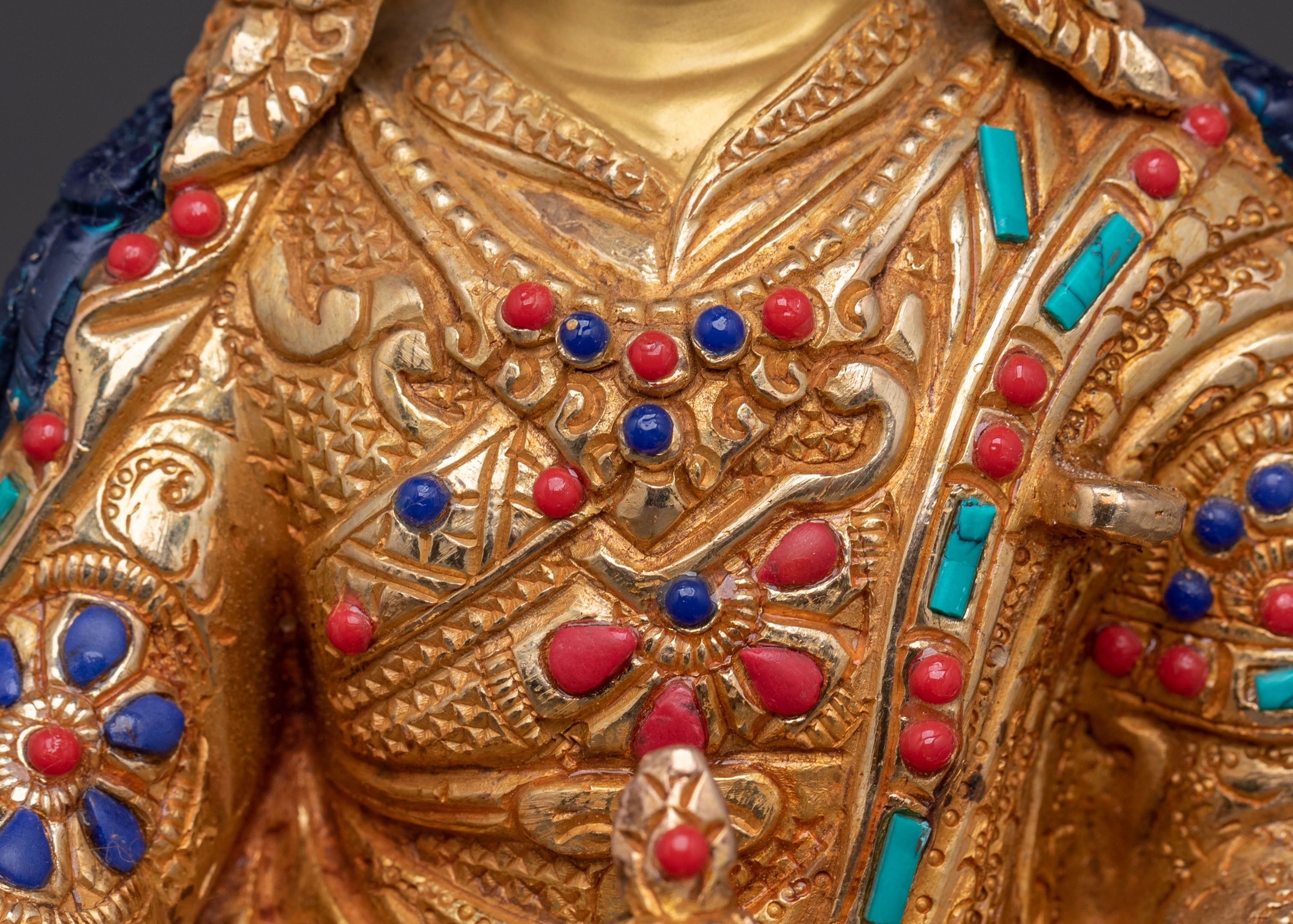 Guru Rinpoche Golden Statue | Spiritual Guidance