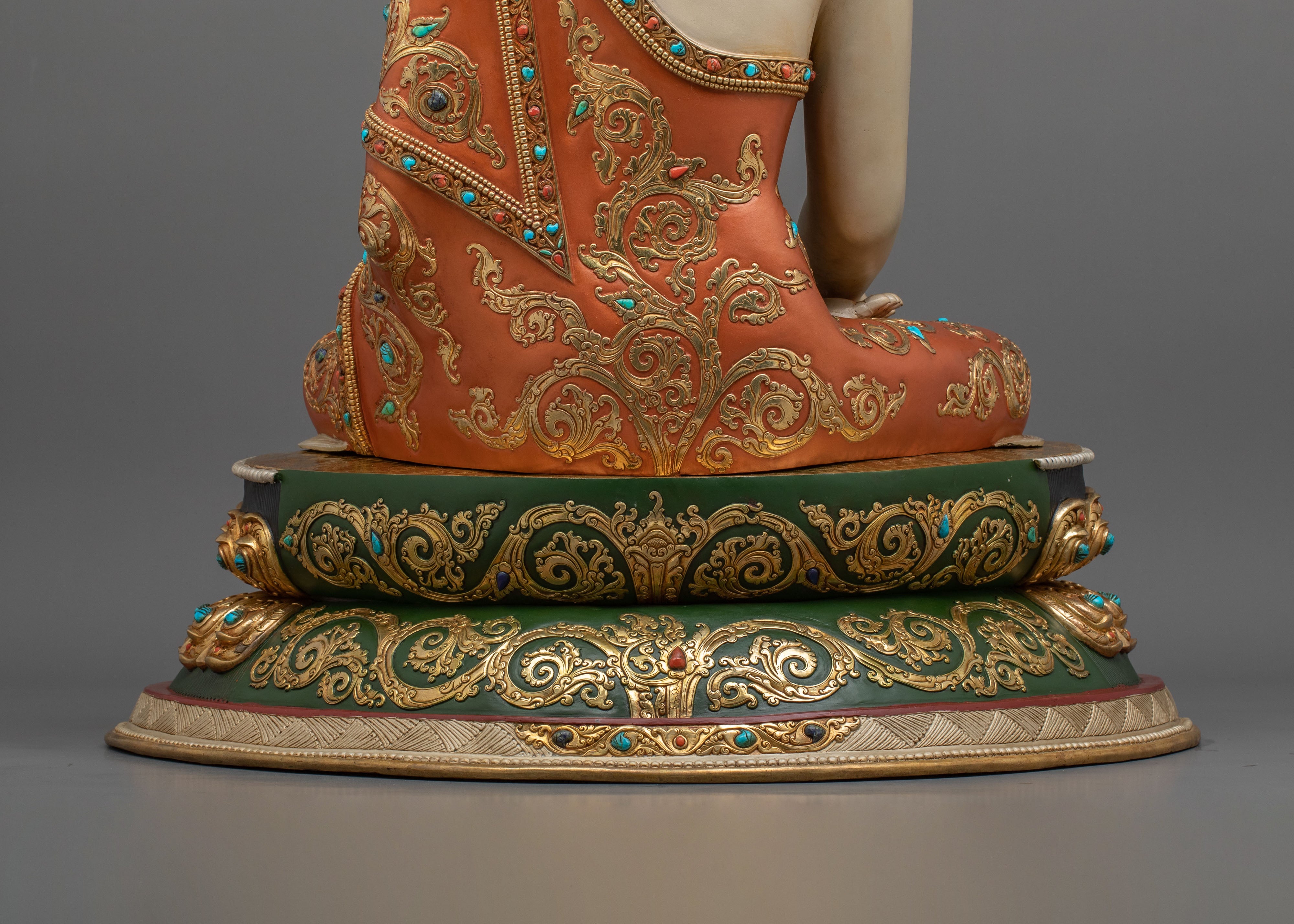 Shakyamuni Buddha Statue: Founder of Dharma