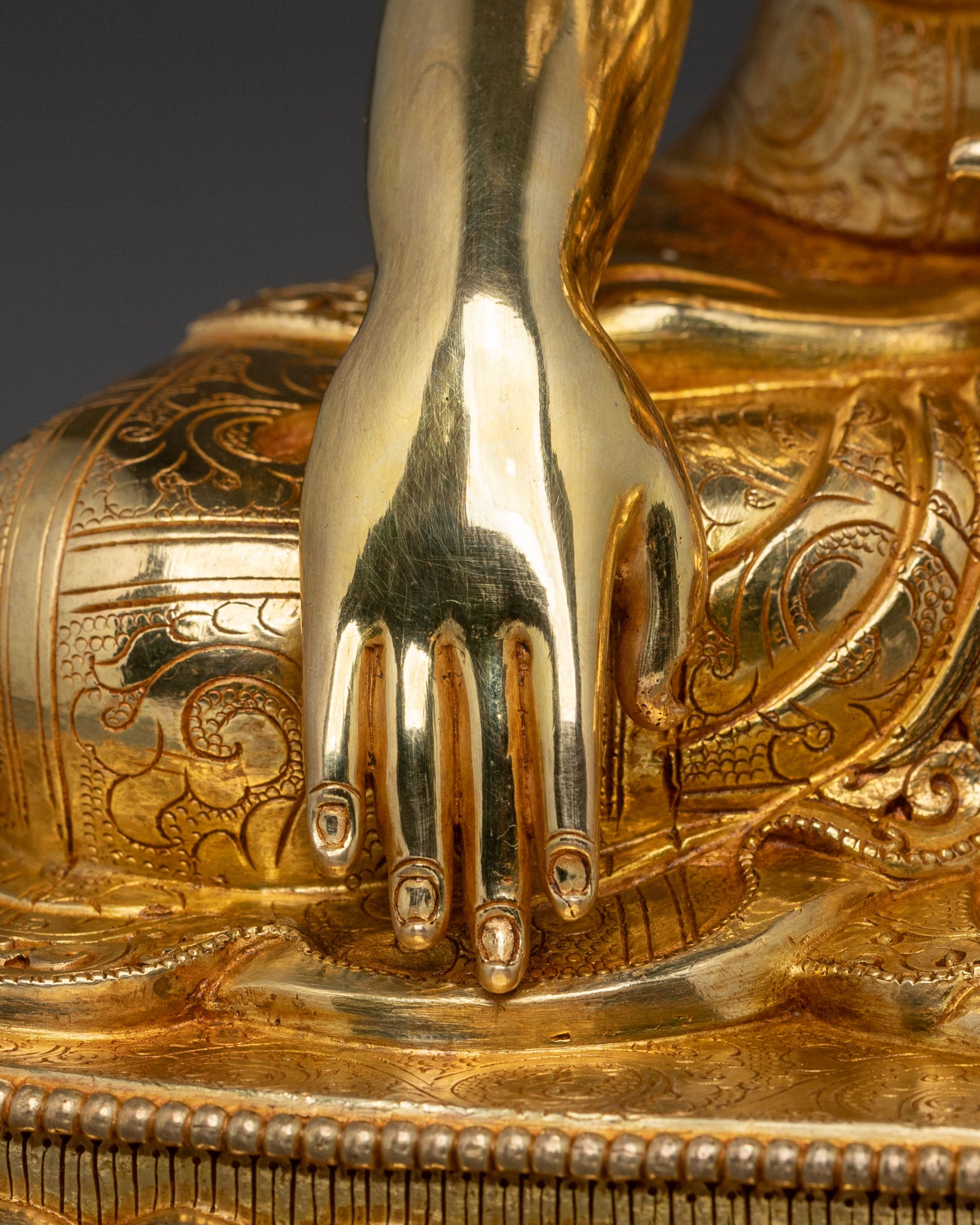 Awakened Master Shakyamuni Buddha Statue | Symbol of Perfect Enlightenment