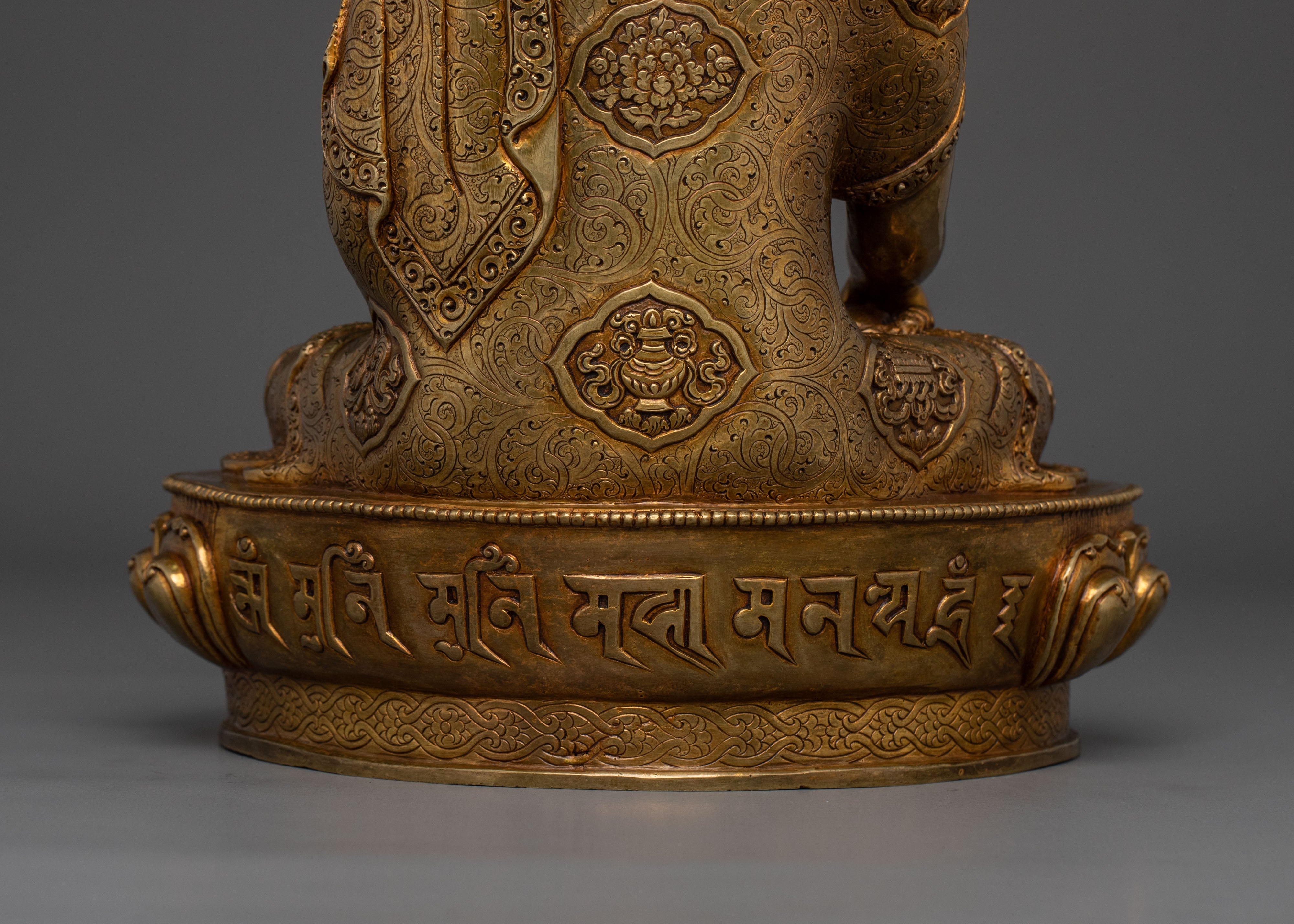 Hand-Carved Shakyamuni Buddha Statue | Home Decor