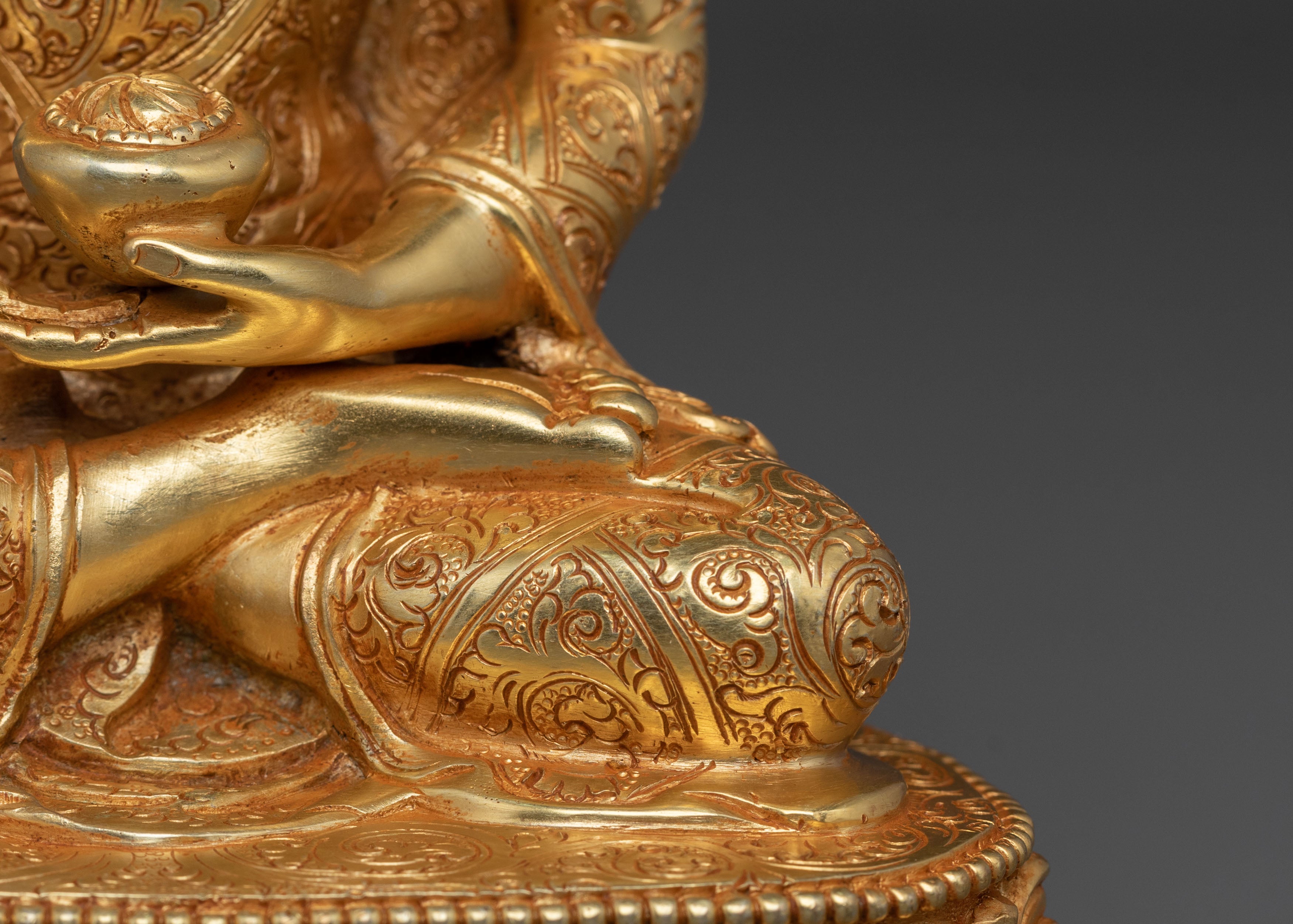 Shakyamuni Buddha Sacred Himalayan Statue